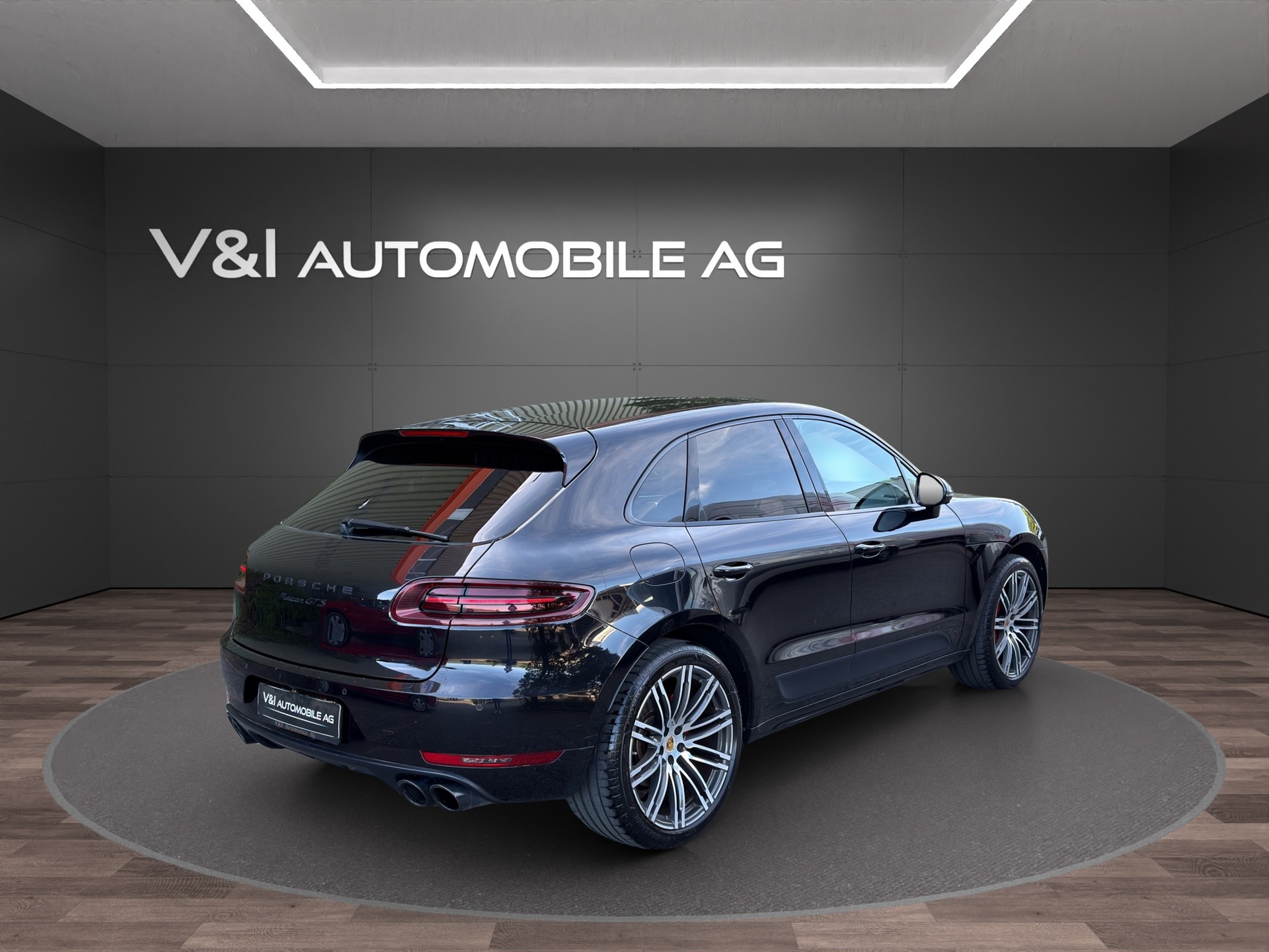 PORSCHE Macan GTS PDK-showroom-element-3