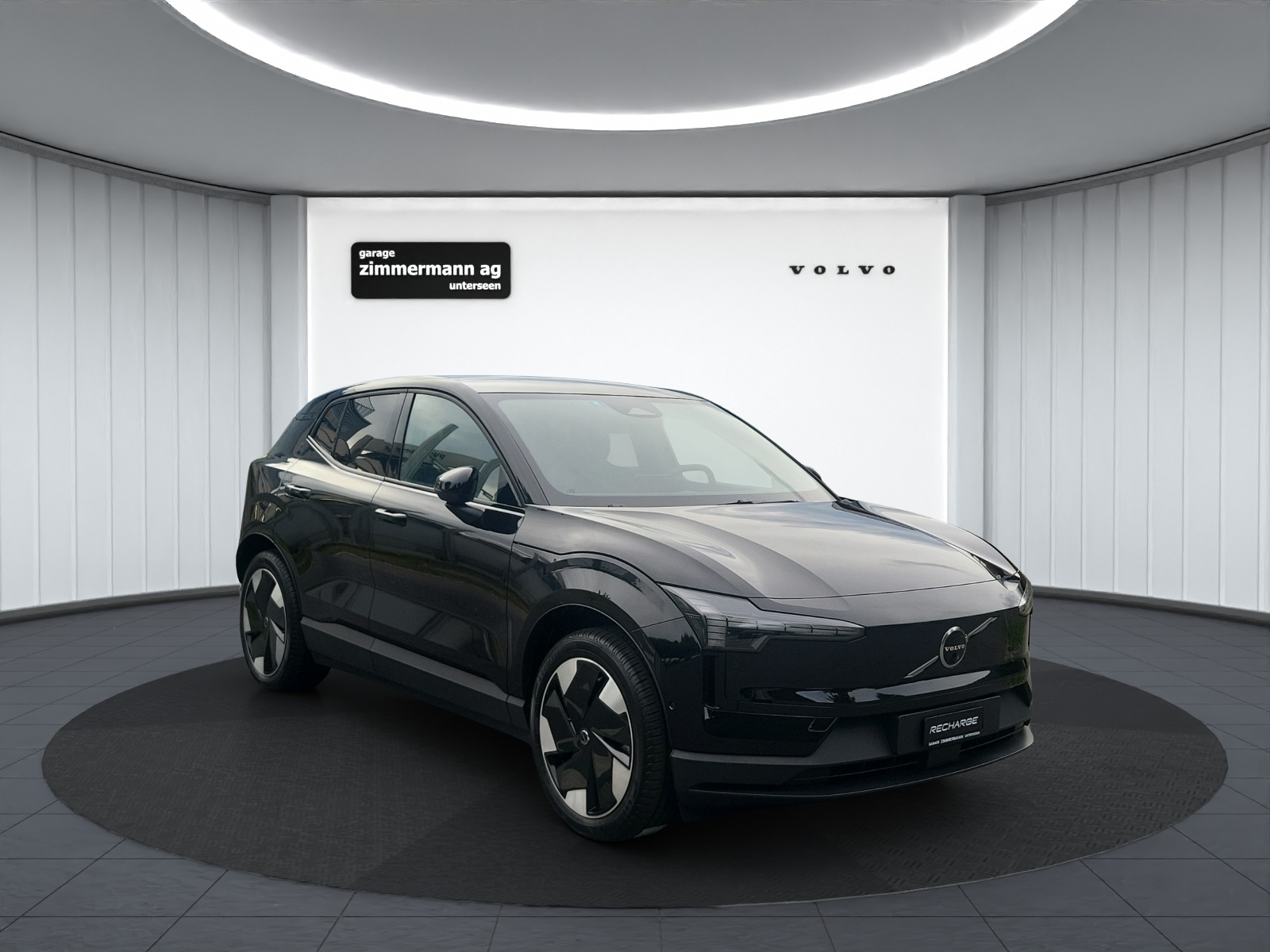 VOLVO EX 30 E60 Twin Ultra Performance AWD-showroom-element-2