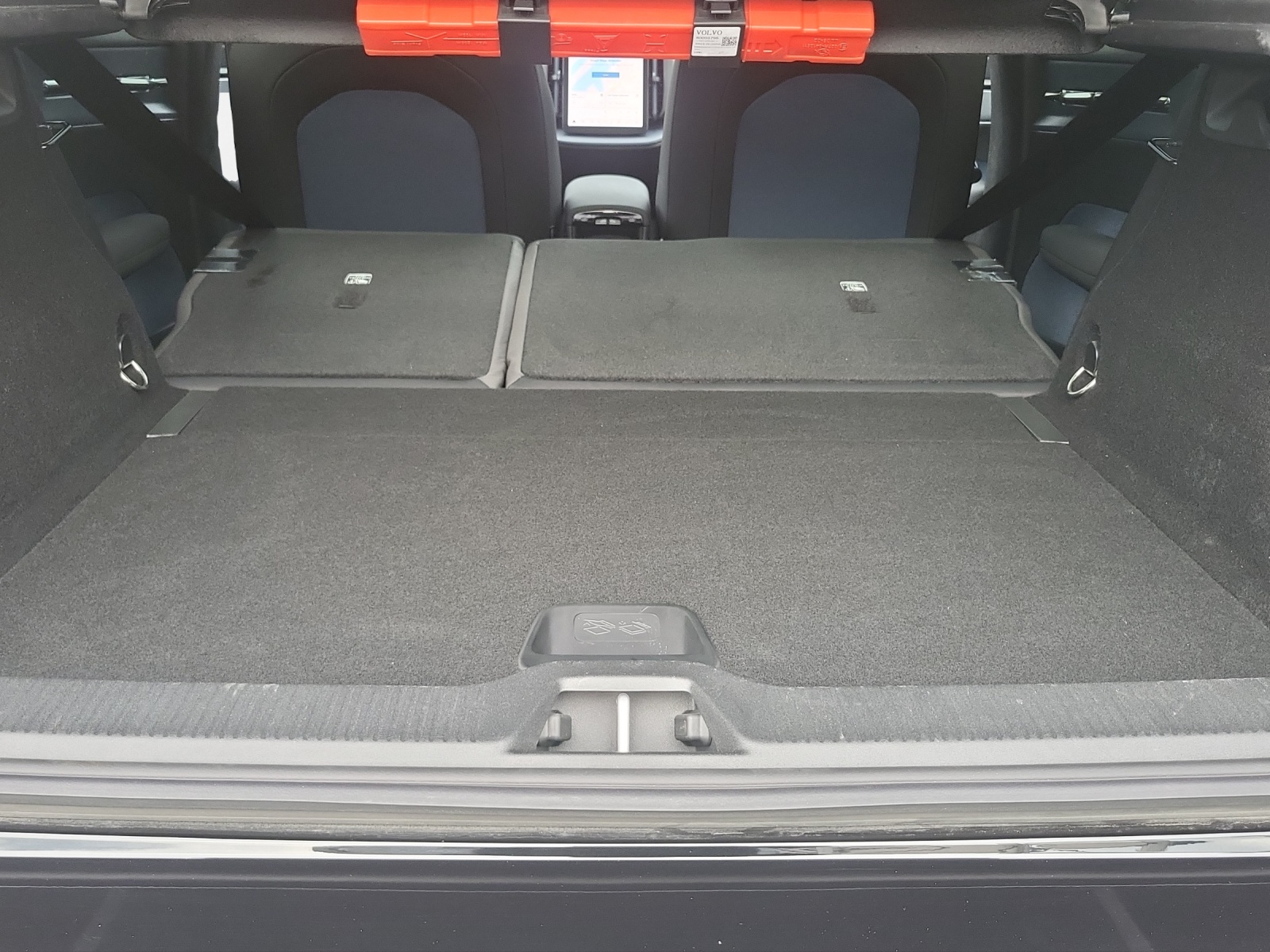 VOLVO EX 30 E60 Twin Ultra Performance AWD-image-15
