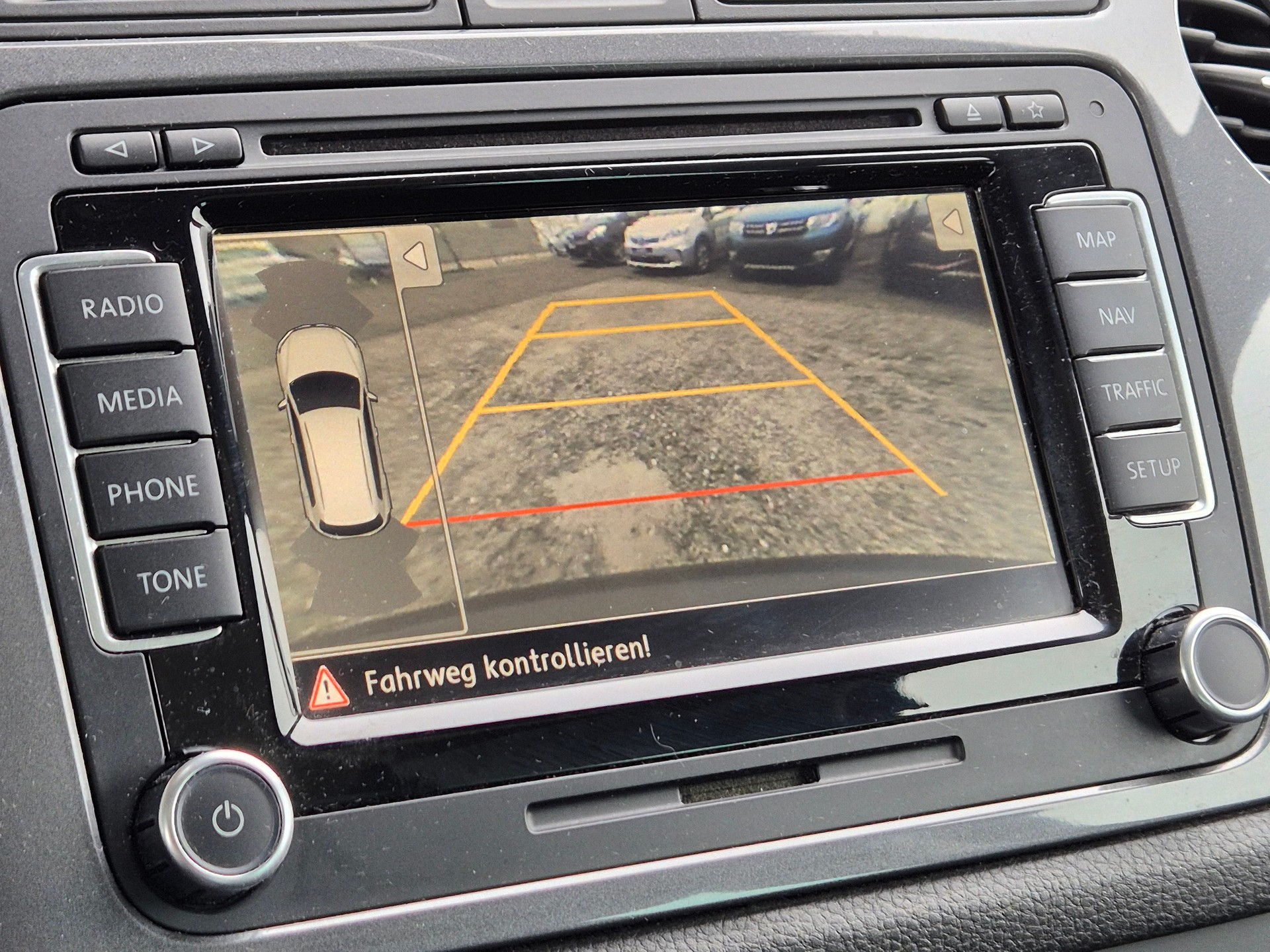 VW Tiguan 2.0 TSI Sport&Style 4Motion DSG-image-17