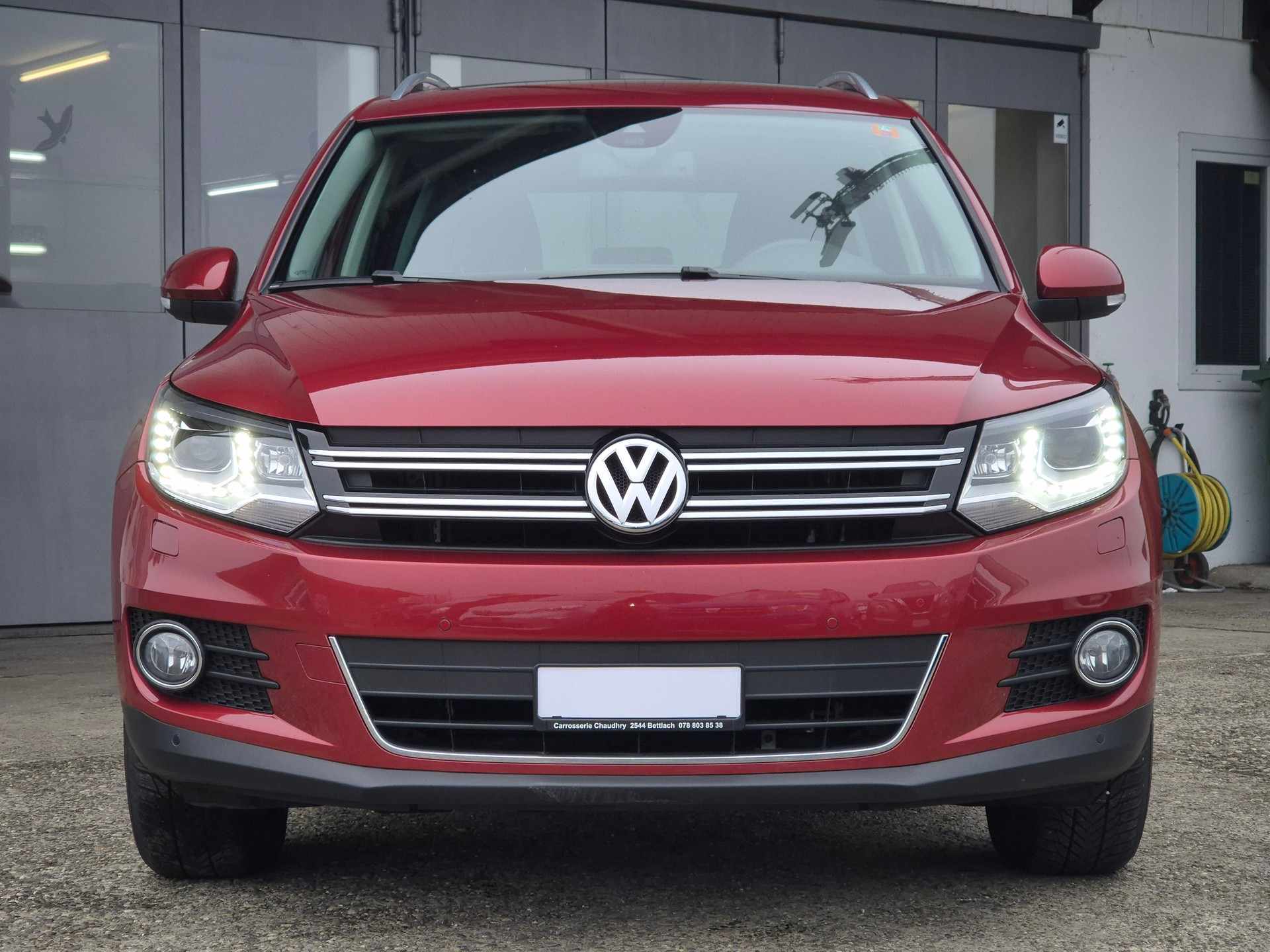 VW Tiguan 2.0 TSI Sport&Style 4Motion DSG-showroom-element-2