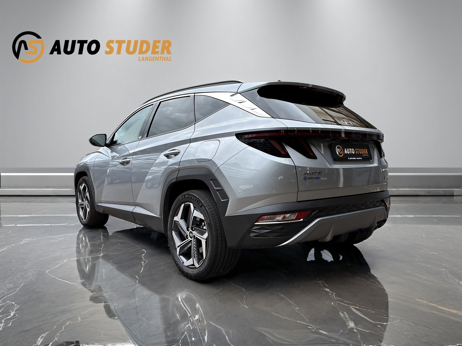 HYUNDAI Tucson 1.6 T-GDi HEV Amplia 4WD-image-8