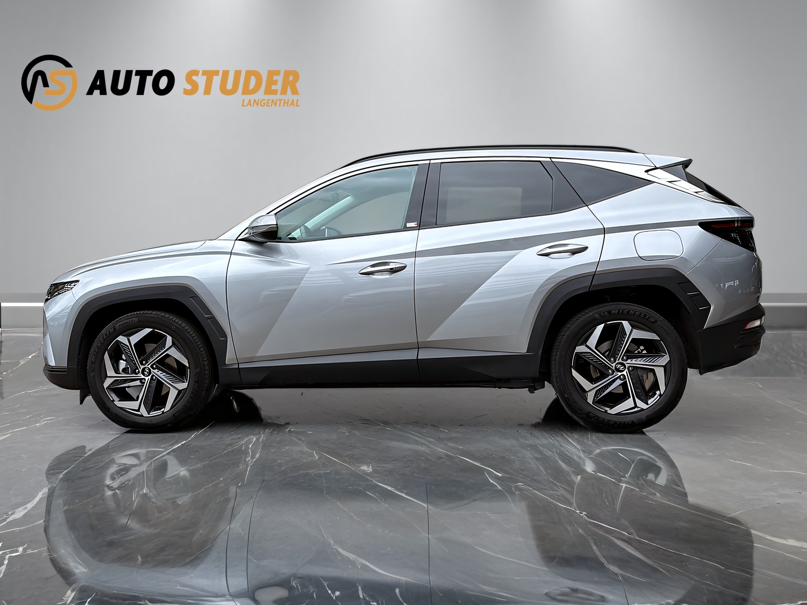 HYUNDAI Tucson 1.6 T-GDi HEV Amplia 4WD-image-7