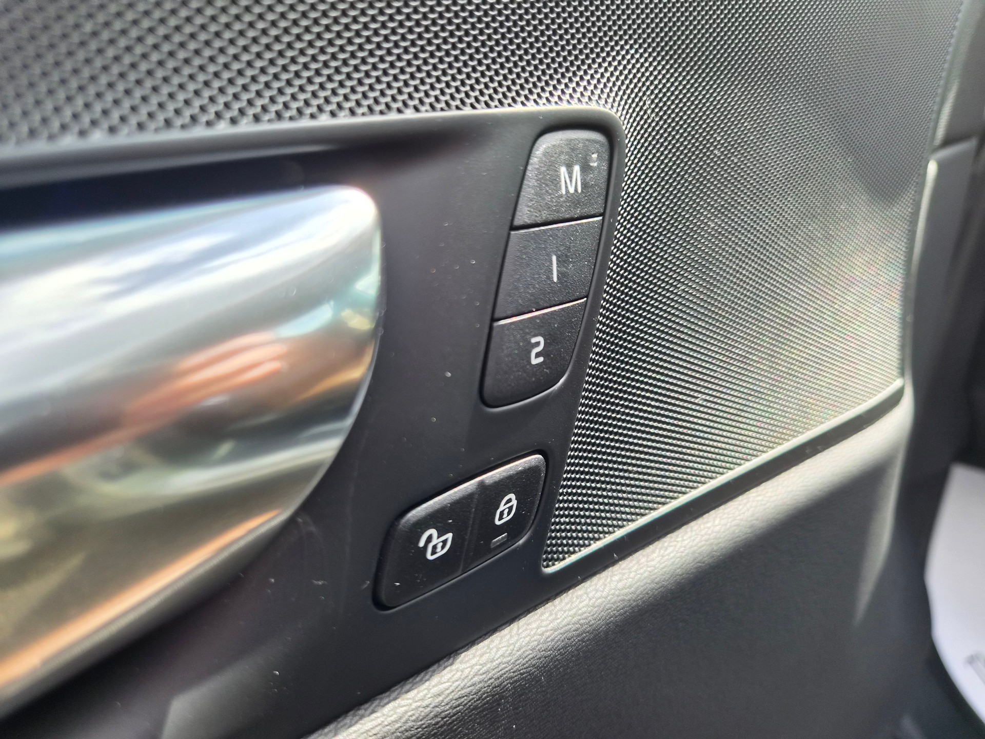 VOLVO XC60 D5 AWD Inscription Geartronic-image-22