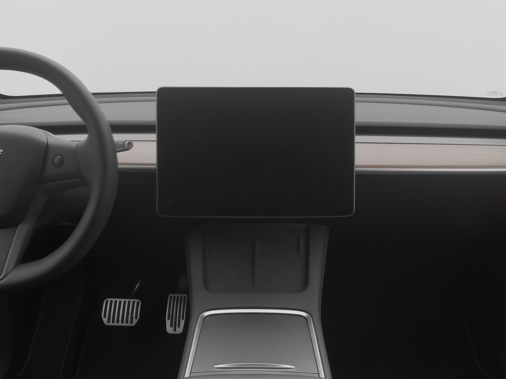 TESLA Model Y Long Range All-Wheel Drive-image-8