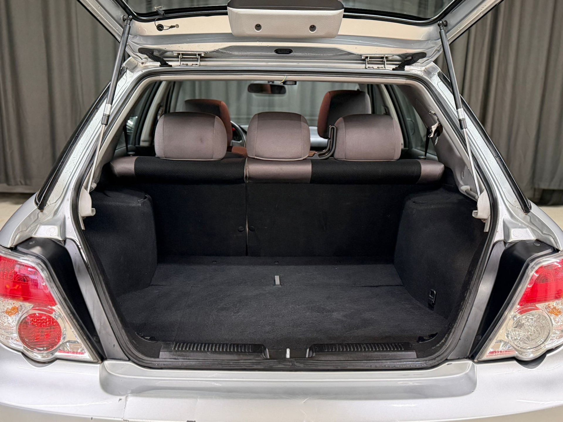SUBARU Impreza 2.0R Swiss Pique As-image-12