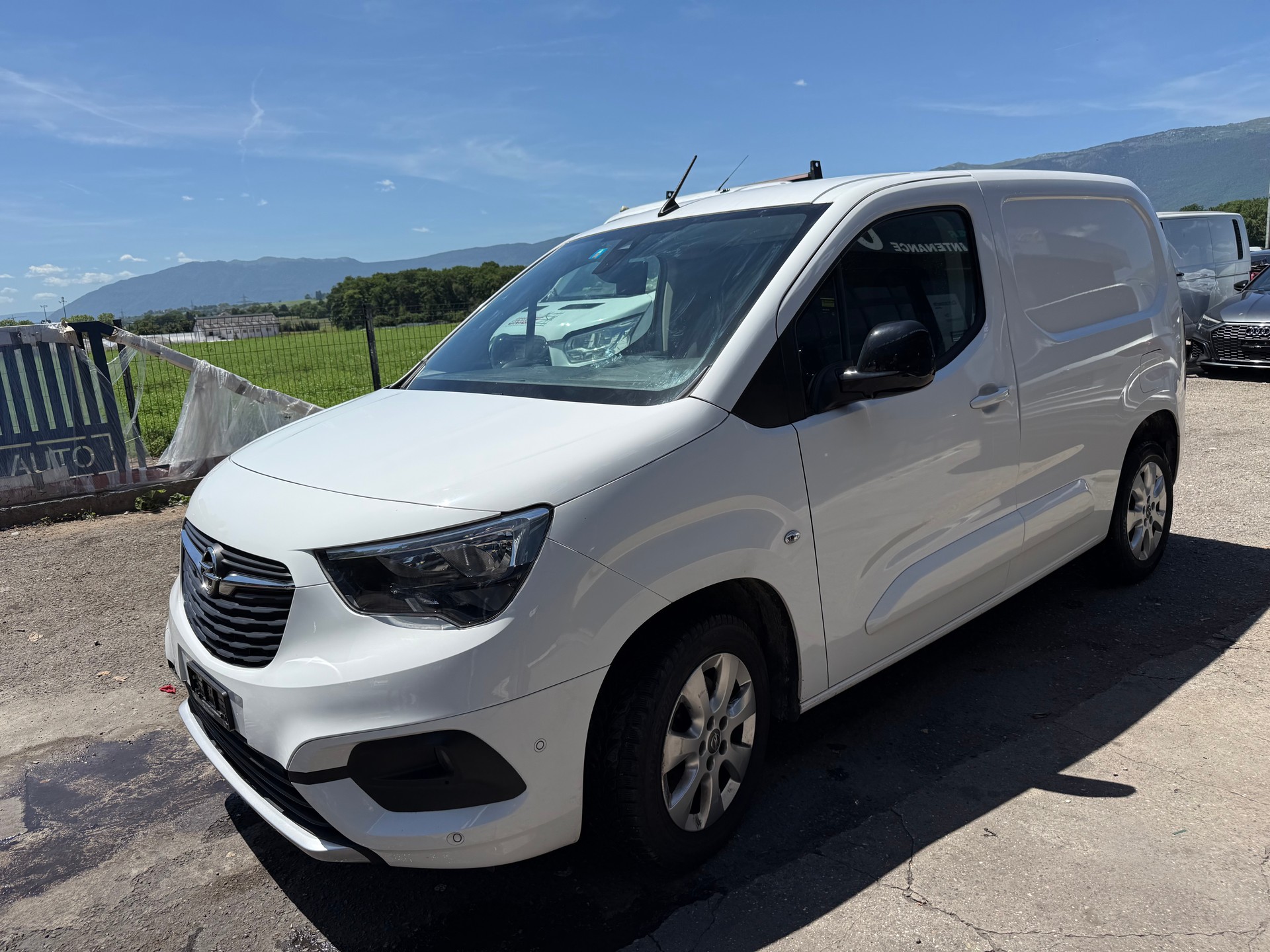 OPEL Combo 1.2 Cargo Enjoy start/stop-showroom-element-2
