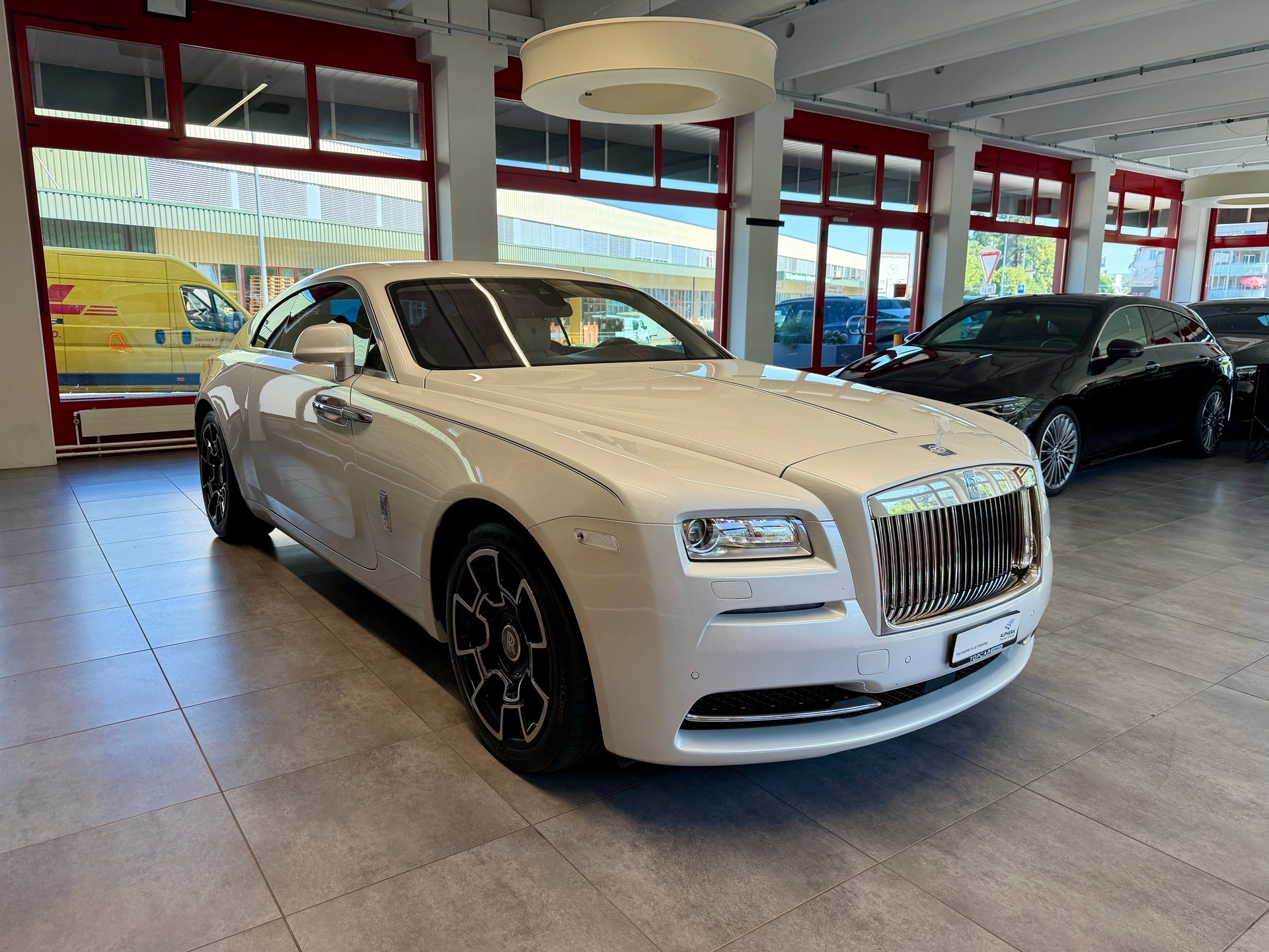 ROLLS-ROYCE Wraith 6.6 V12-image-6