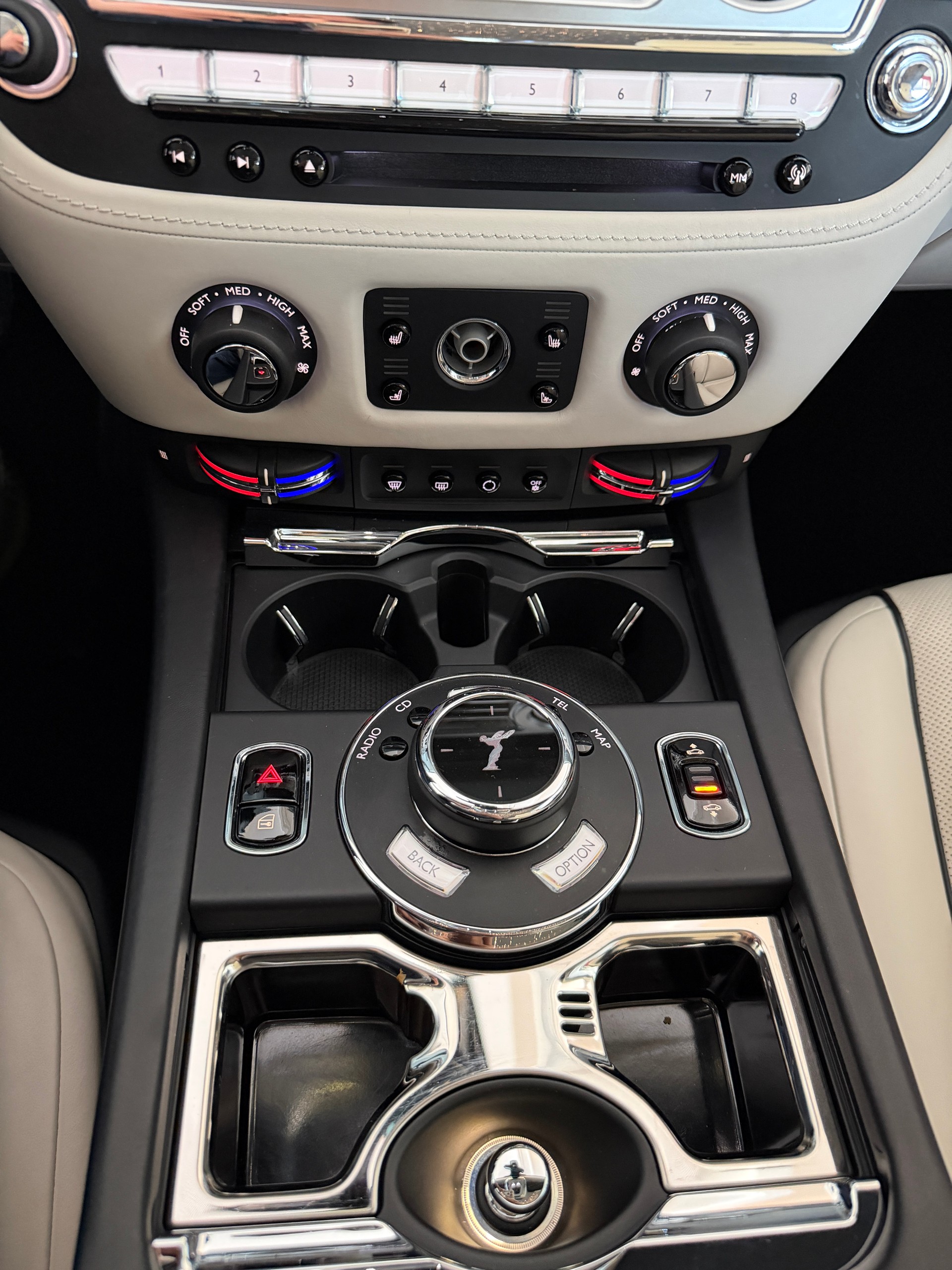 ROLLS-ROYCE Wraith 6.6 V12-image-22
