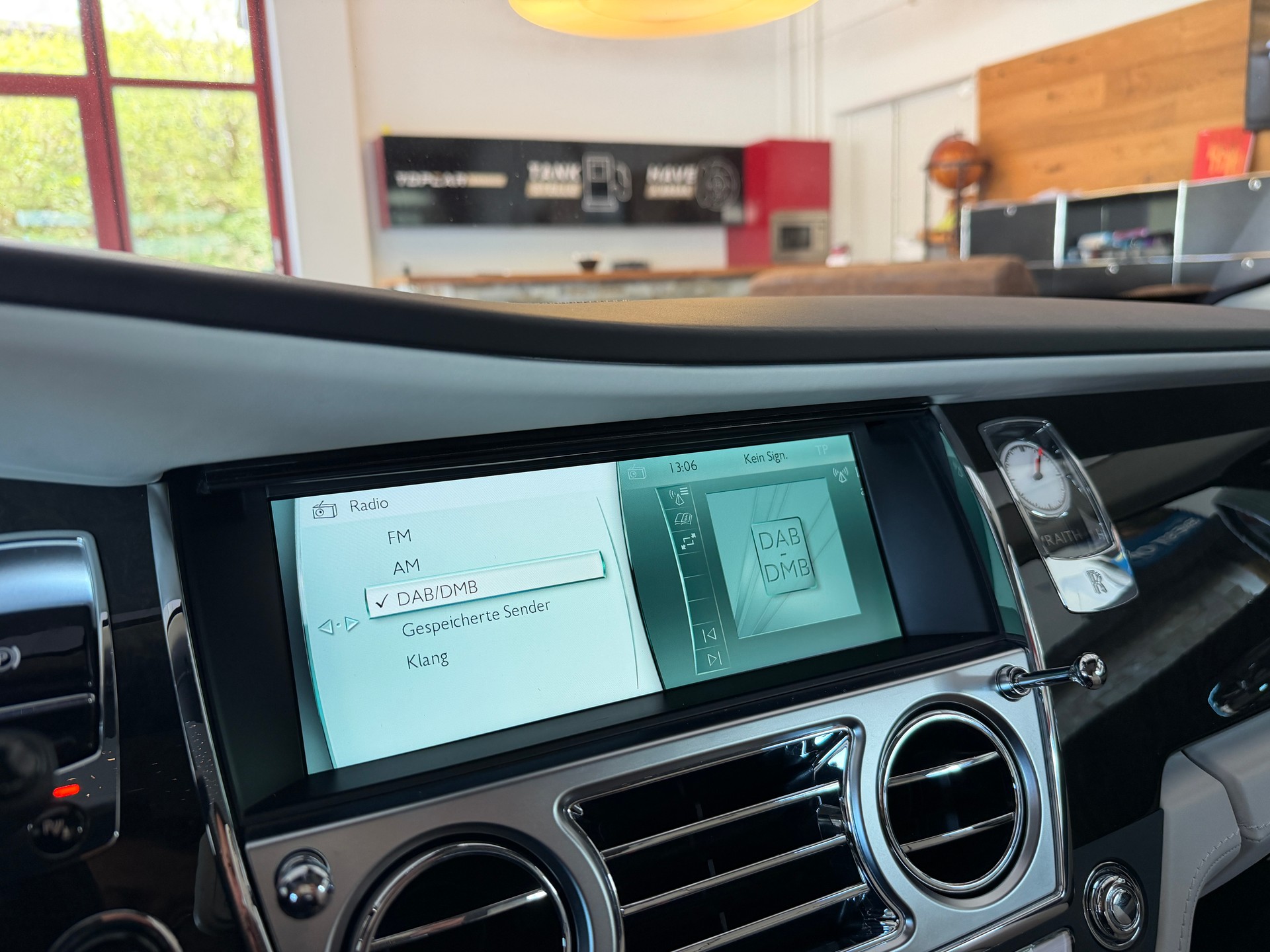 ROLLS-ROYCE Wraith 6.6 V12-image-26