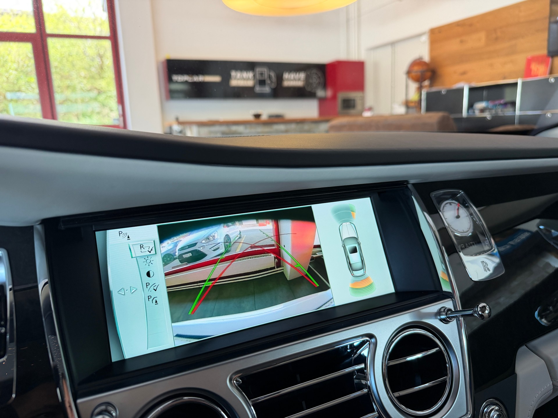 ROLLS-ROYCE Wraith 6.6 V12-image-25
