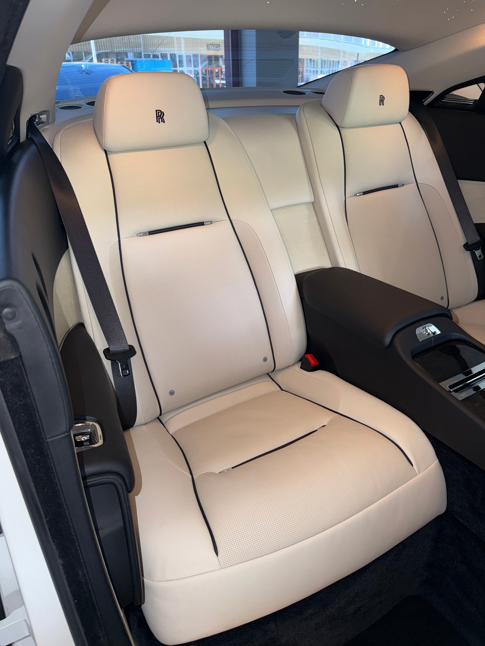 ROLLS-ROYCE Wraith 6.6 V12-image-16