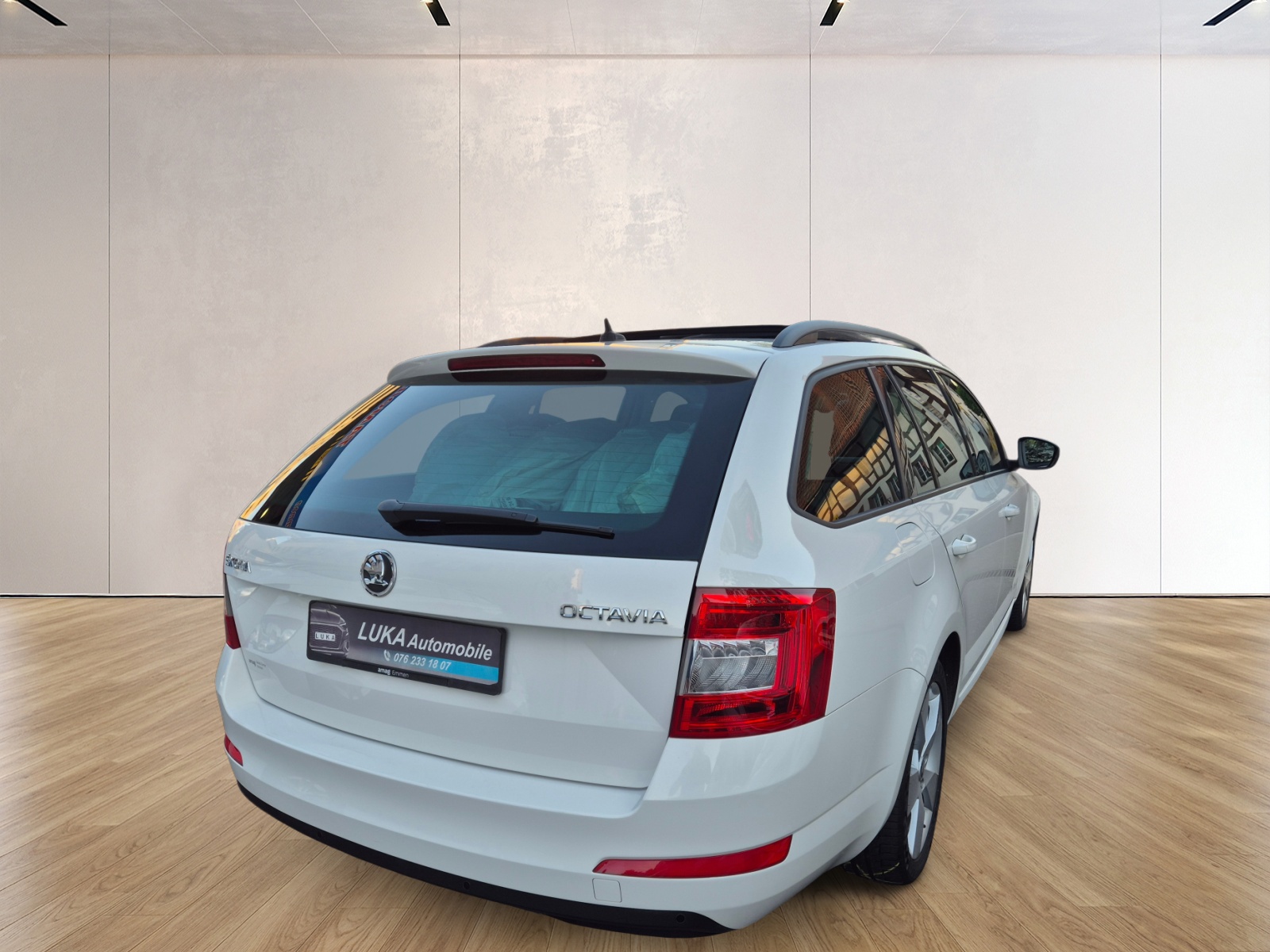 SKODA Octavia Combi 1.8 TSI L&K DSG-showroom-element-3