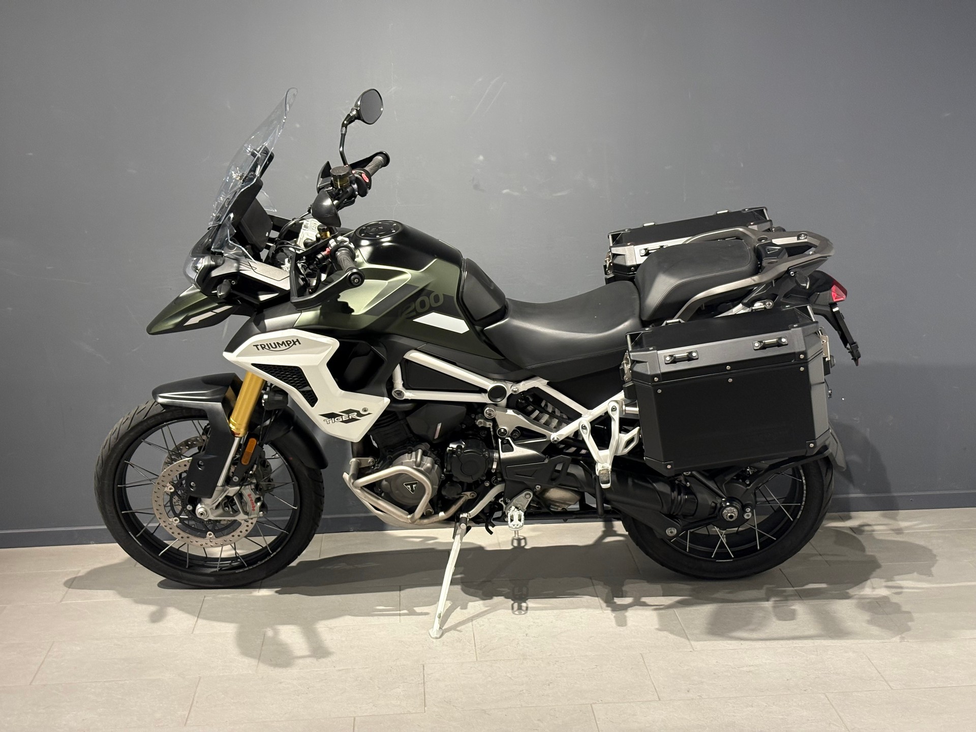 TRIUMPH Tiger 1200 Rally Pro-showroom-element-3
