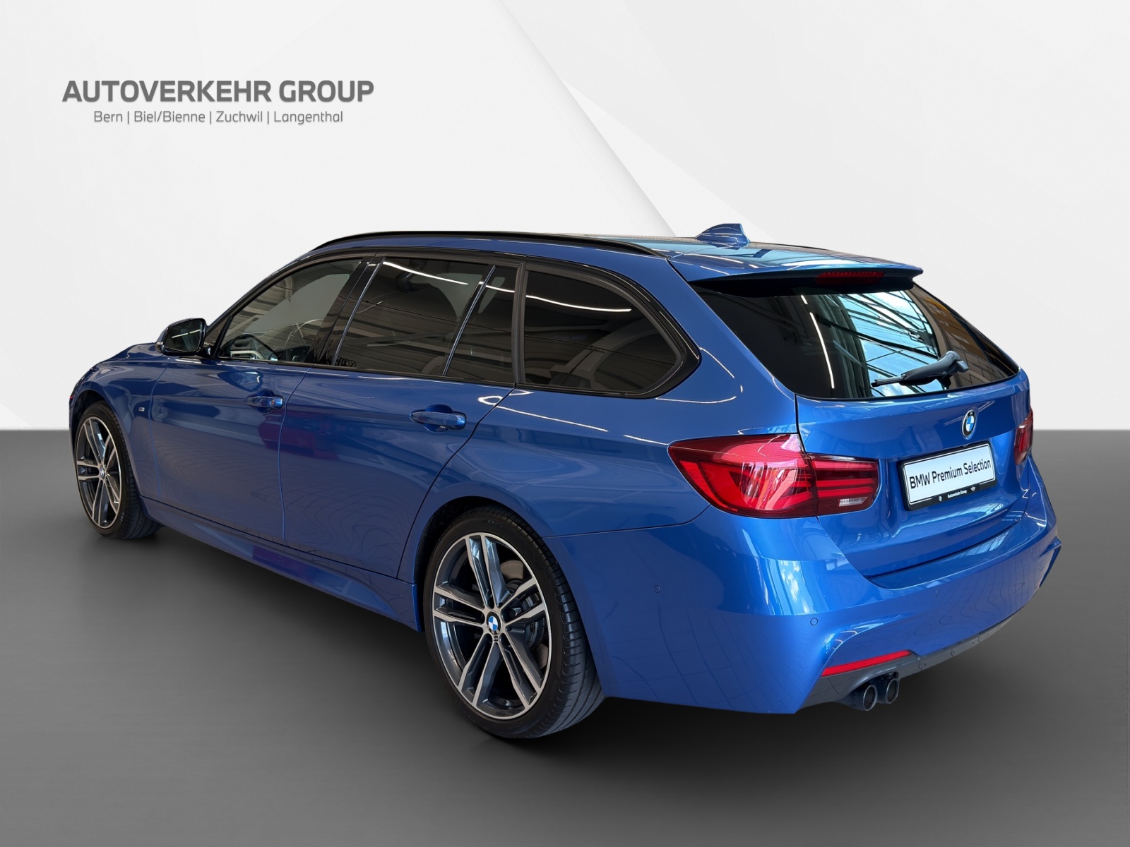 BMW 330d xDrive Touring M Sport-showroom-element-3
