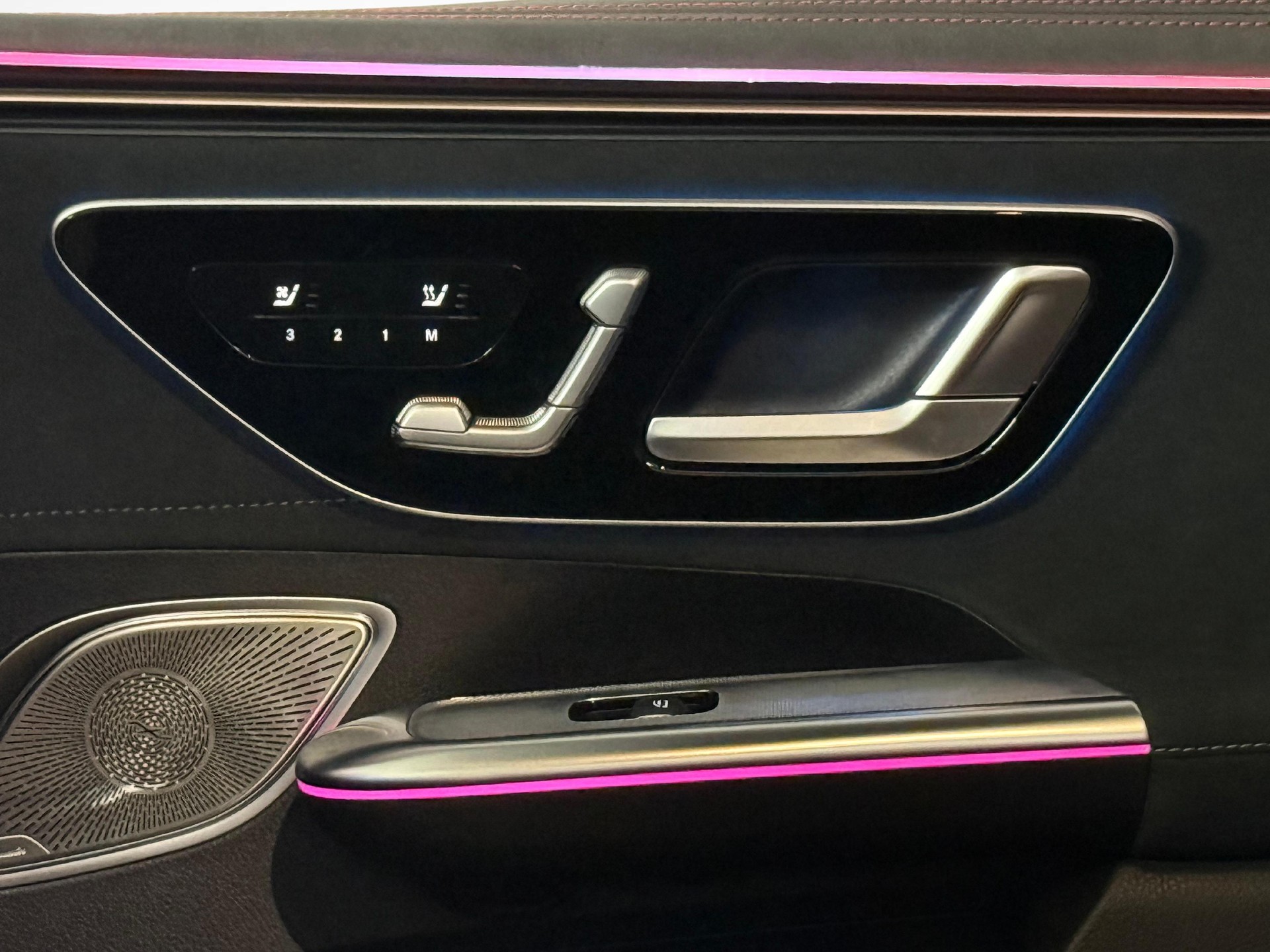 MERCEDES-BENZ EQE 43 AMG 4matic-image-13