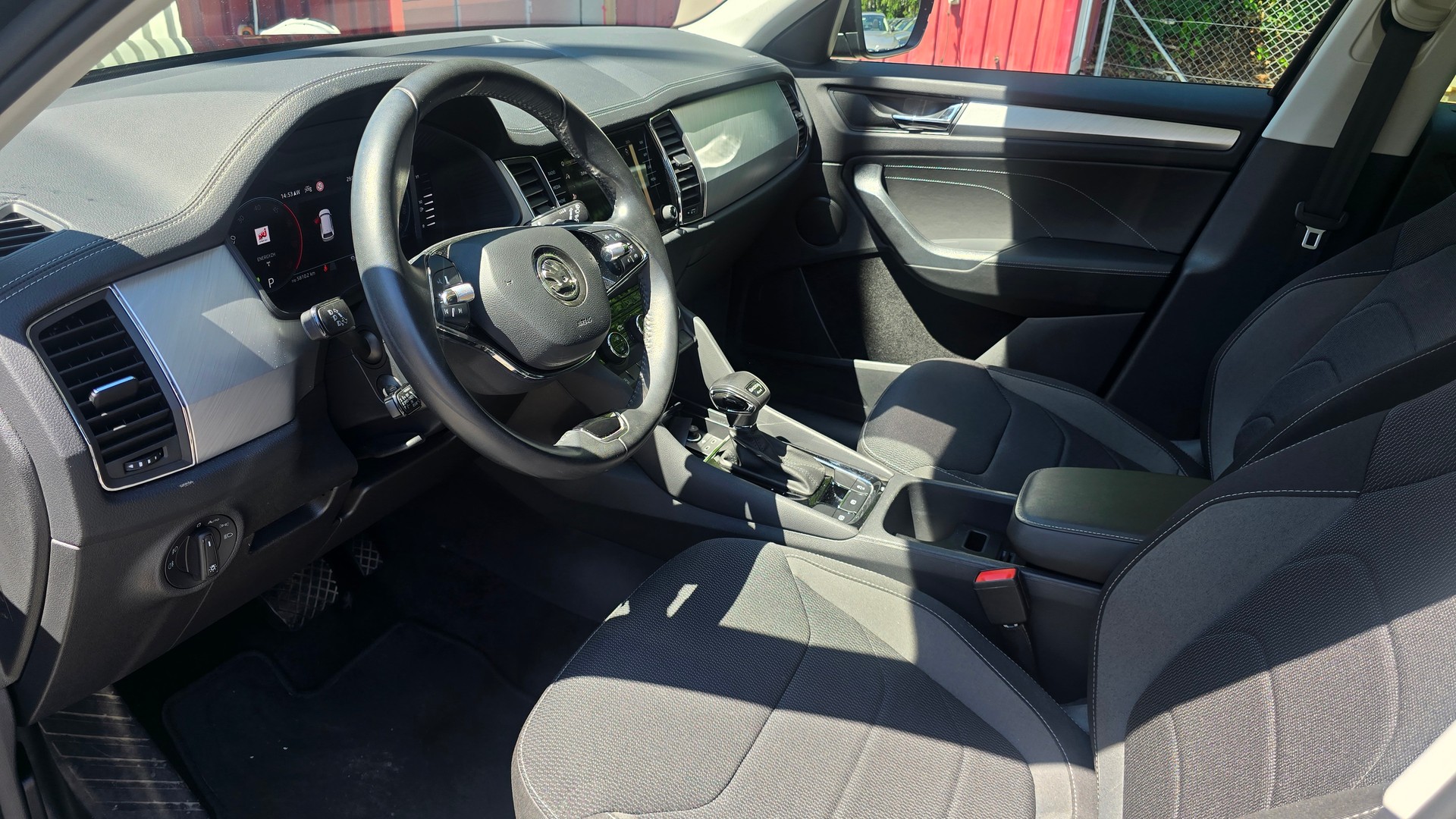 SKODA Kodiaq 2.0 TDI CR Clever 4x4 DSG-image-10