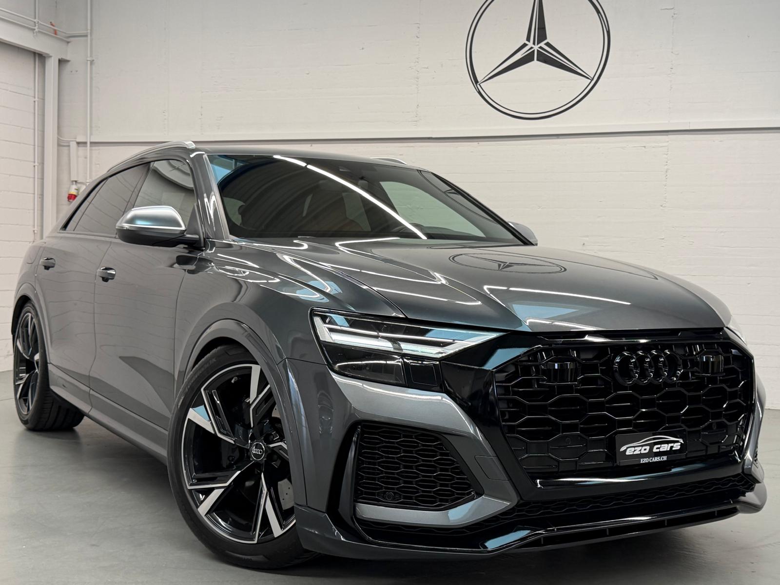 AUDI RSQ8 Limited Grey&Black Performance quattro tiptronic 2Jahre Garantie