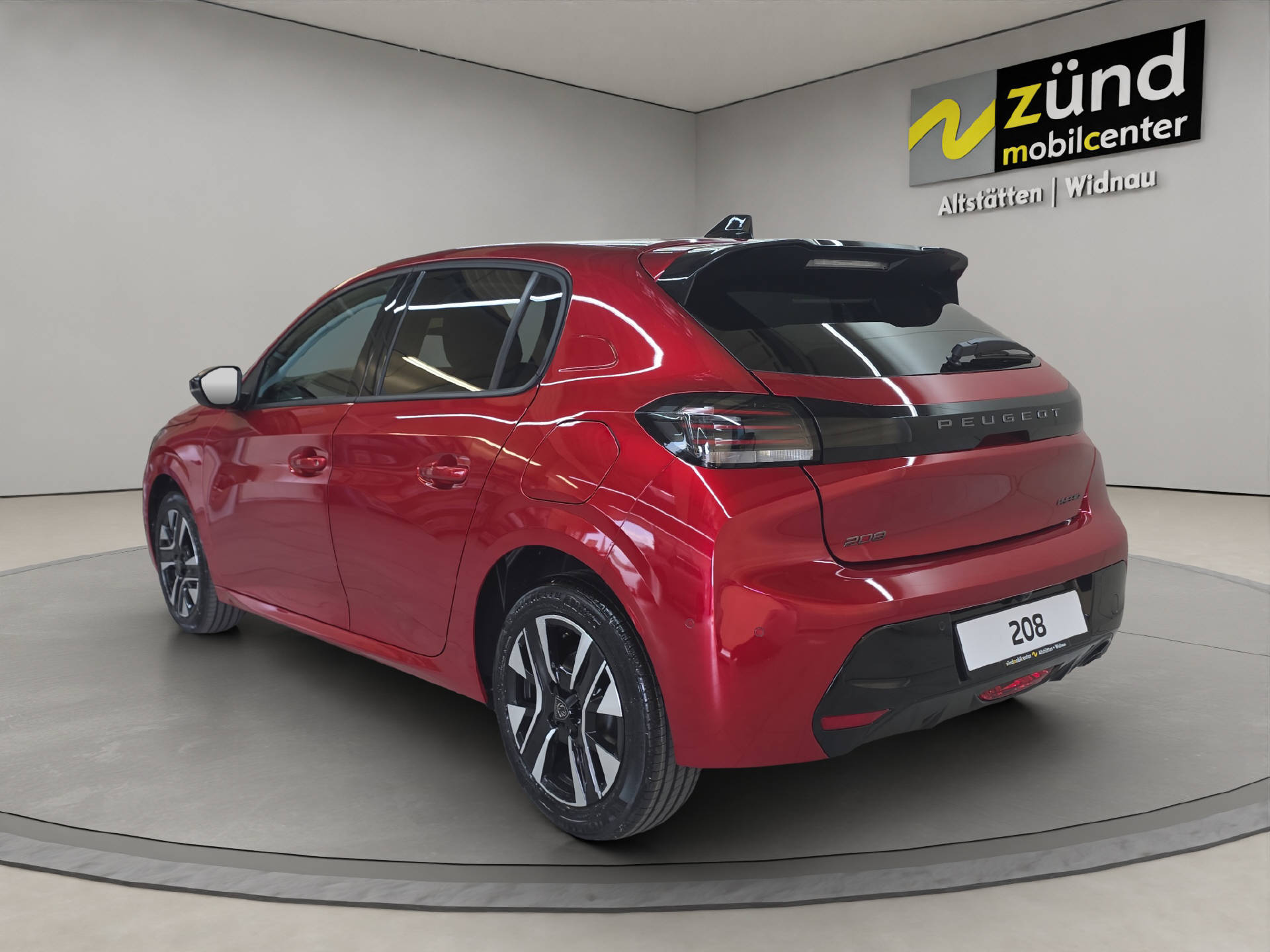 PEUGEOT 208 1.2 Hybrid Allure-image-2