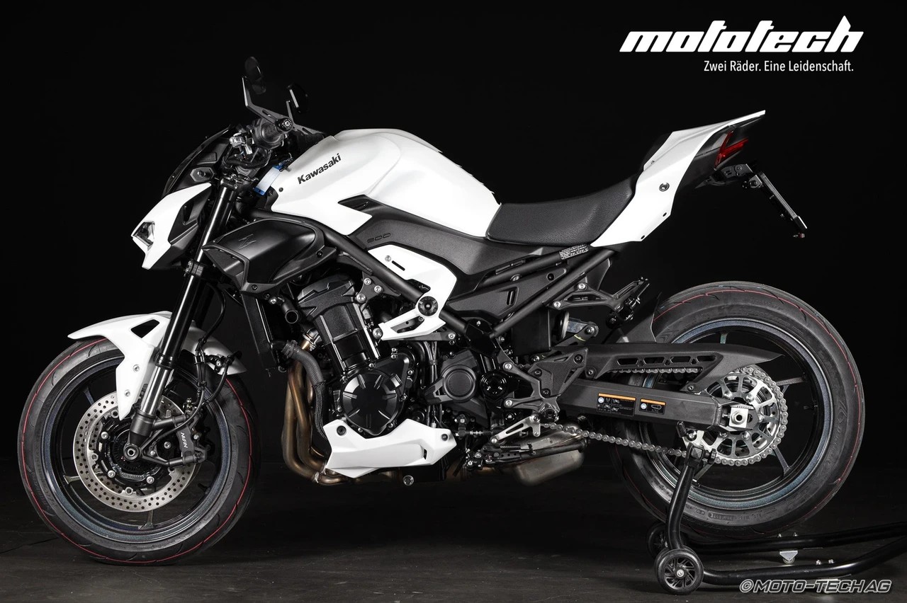KAWASAKI Z 900 MY25 (35/91kW) STAGE 1 GHOST EDITION-image-4
