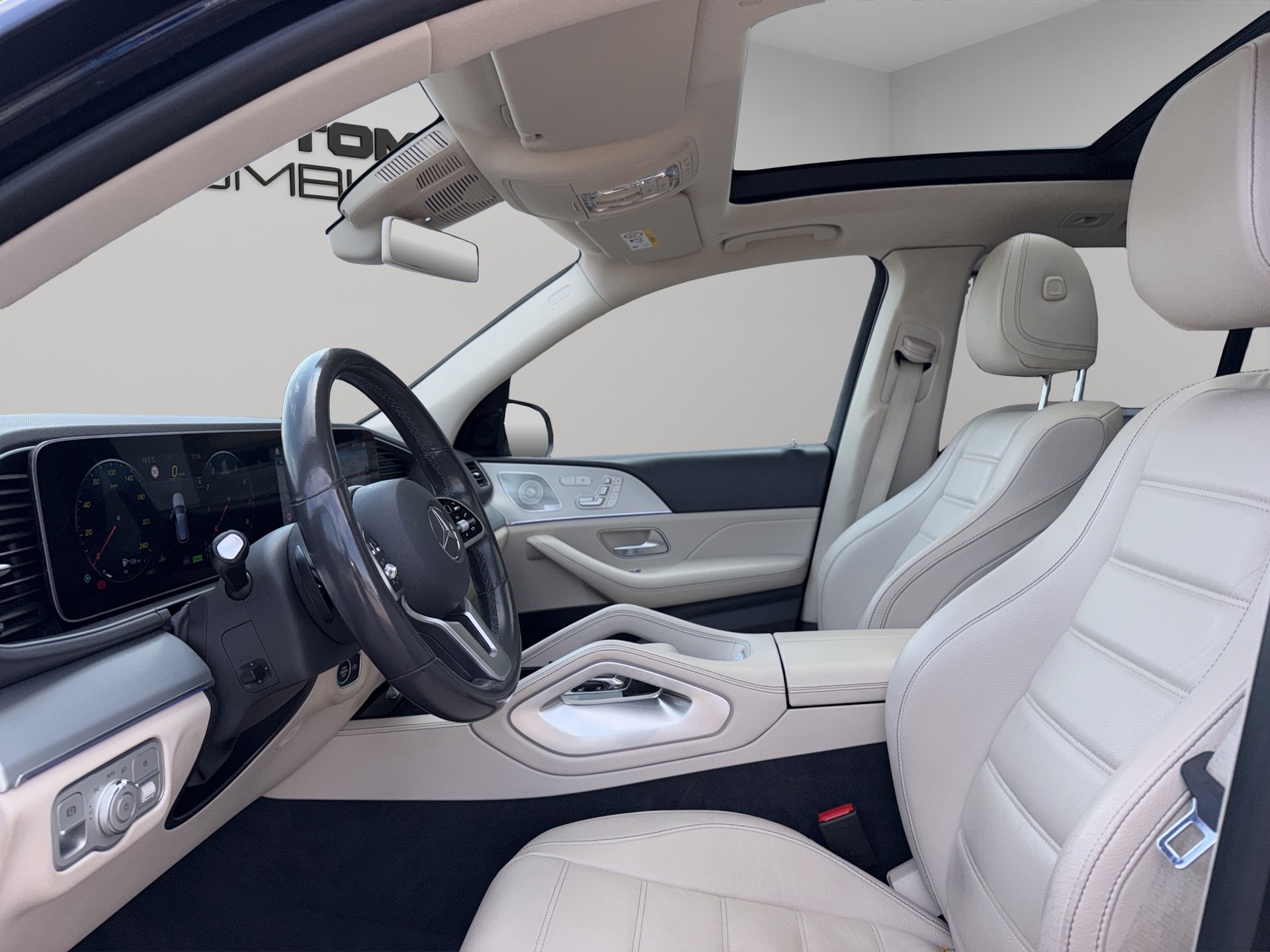 MERCEDES-BENZ GLE 450 4Matic AMG Line 9G-Tronic-image-10
