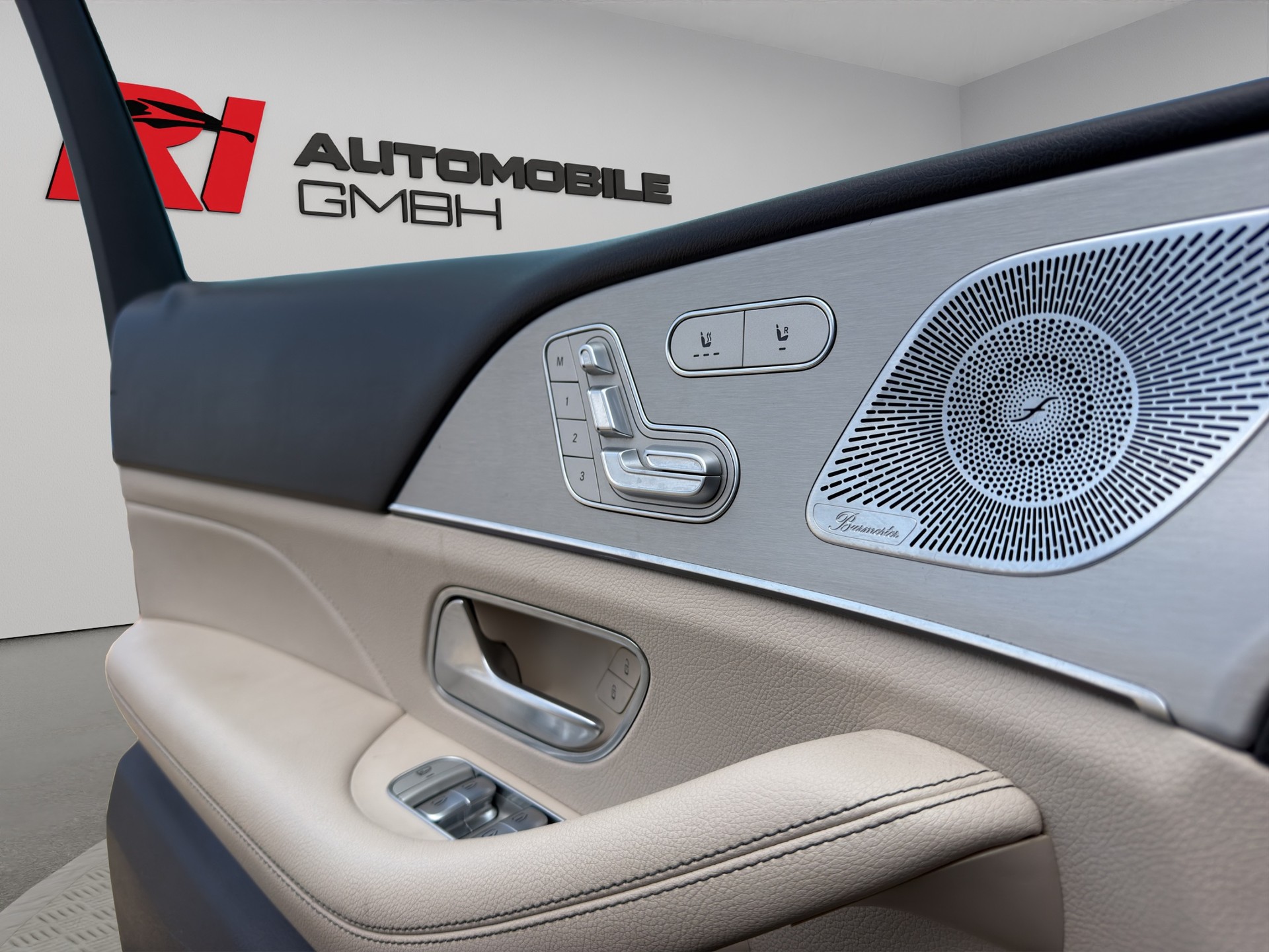 MERCEDES-BENZ GLE 450 4Matic AMG Line 9G-Tronic-image-11