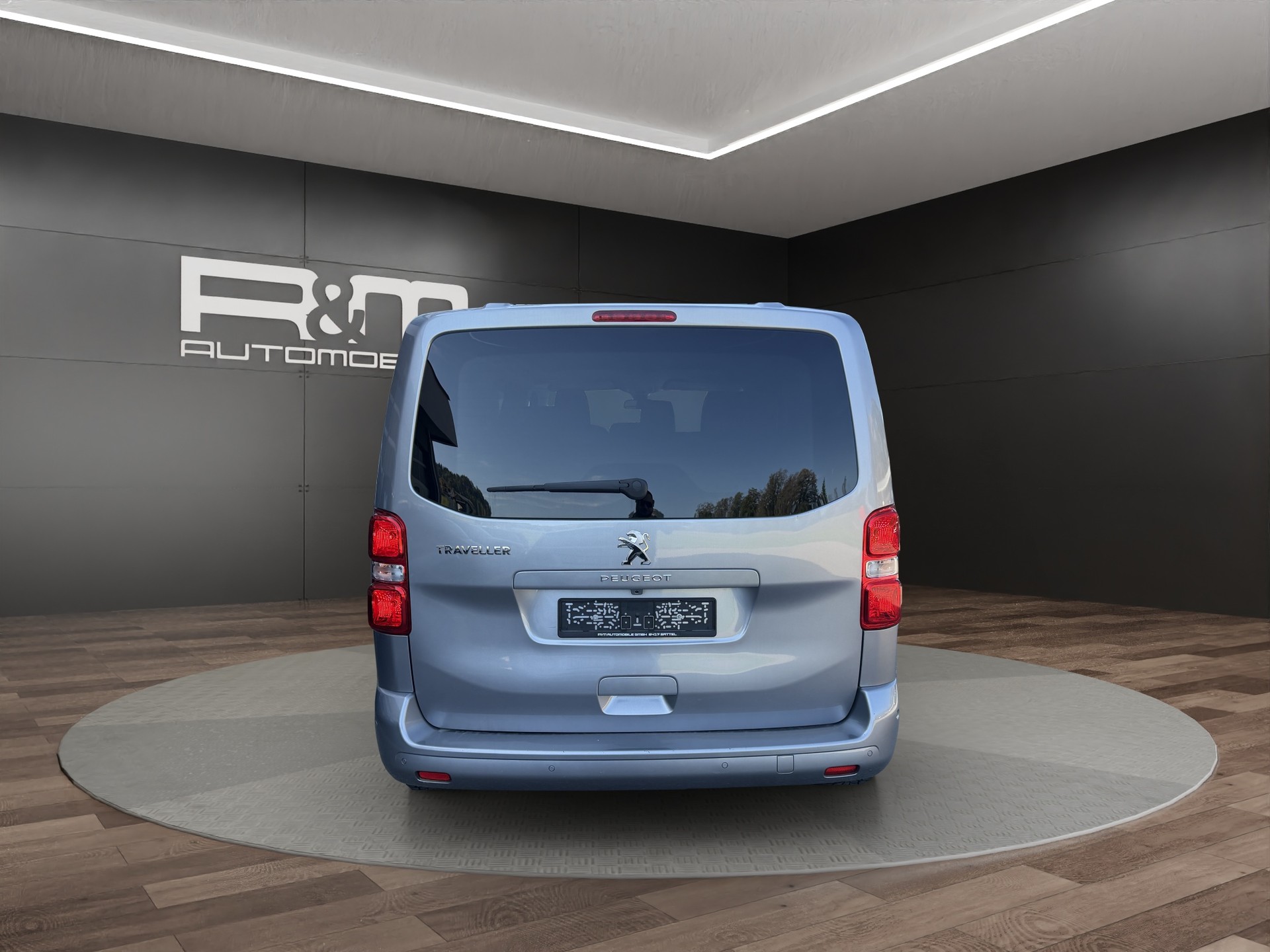 PEUGEOT Traveller 2.0 BlueHDi Business Standard EAT8-image-5