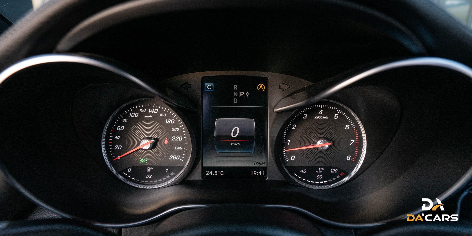 MERCEDES-BENZ C 400 AMG Line 4Matic 7G-Tronic-image-9