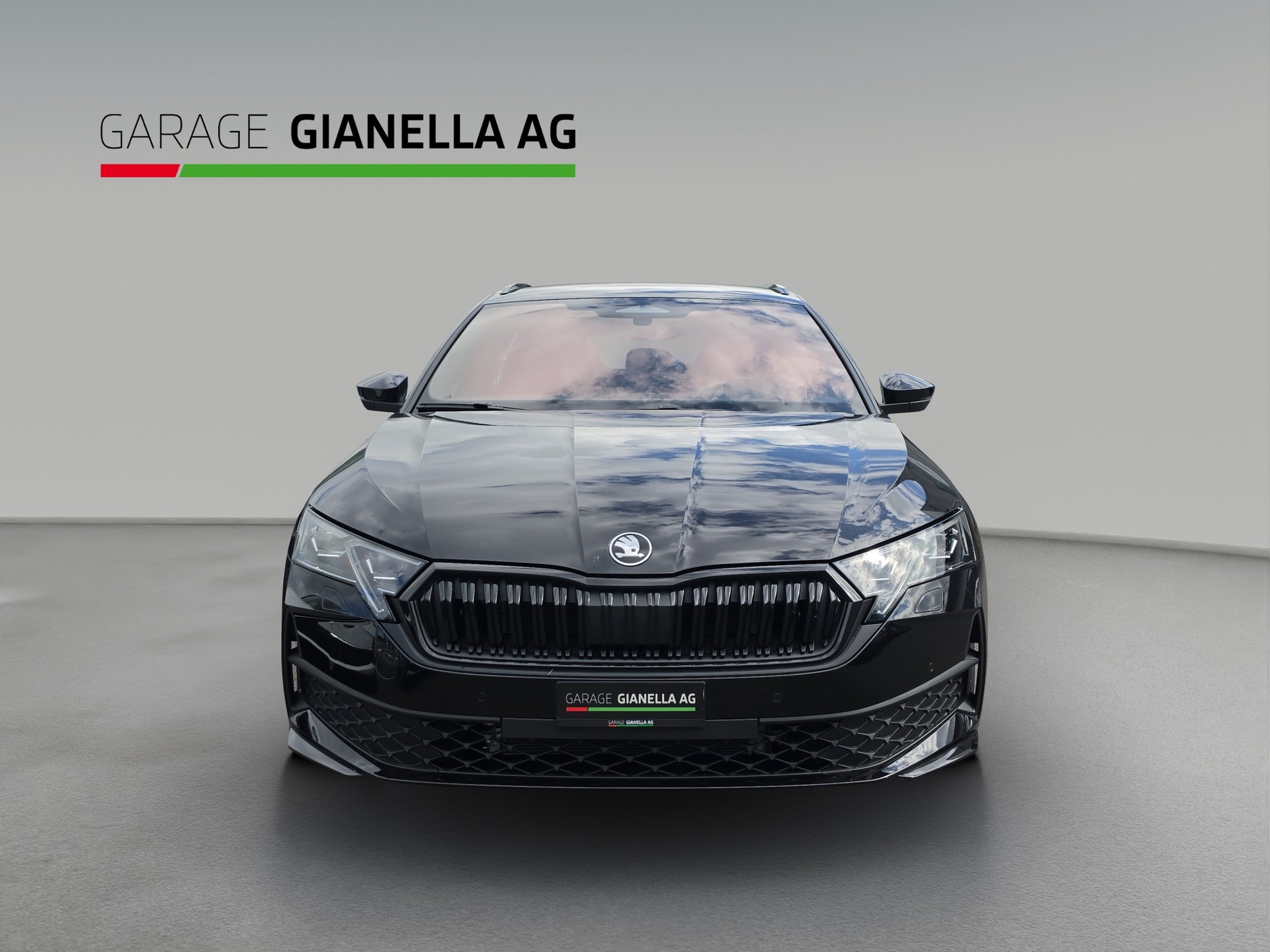 SKODA Octavia Combi 2.0 TSI DSG Dynamic 4x4-showroom-element-3