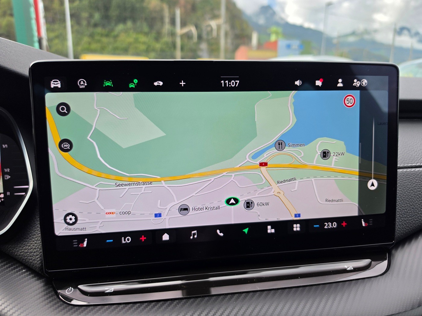 SKODA Octavia Combi 2.0 TSI DSG Dynamic 4x4-image-10