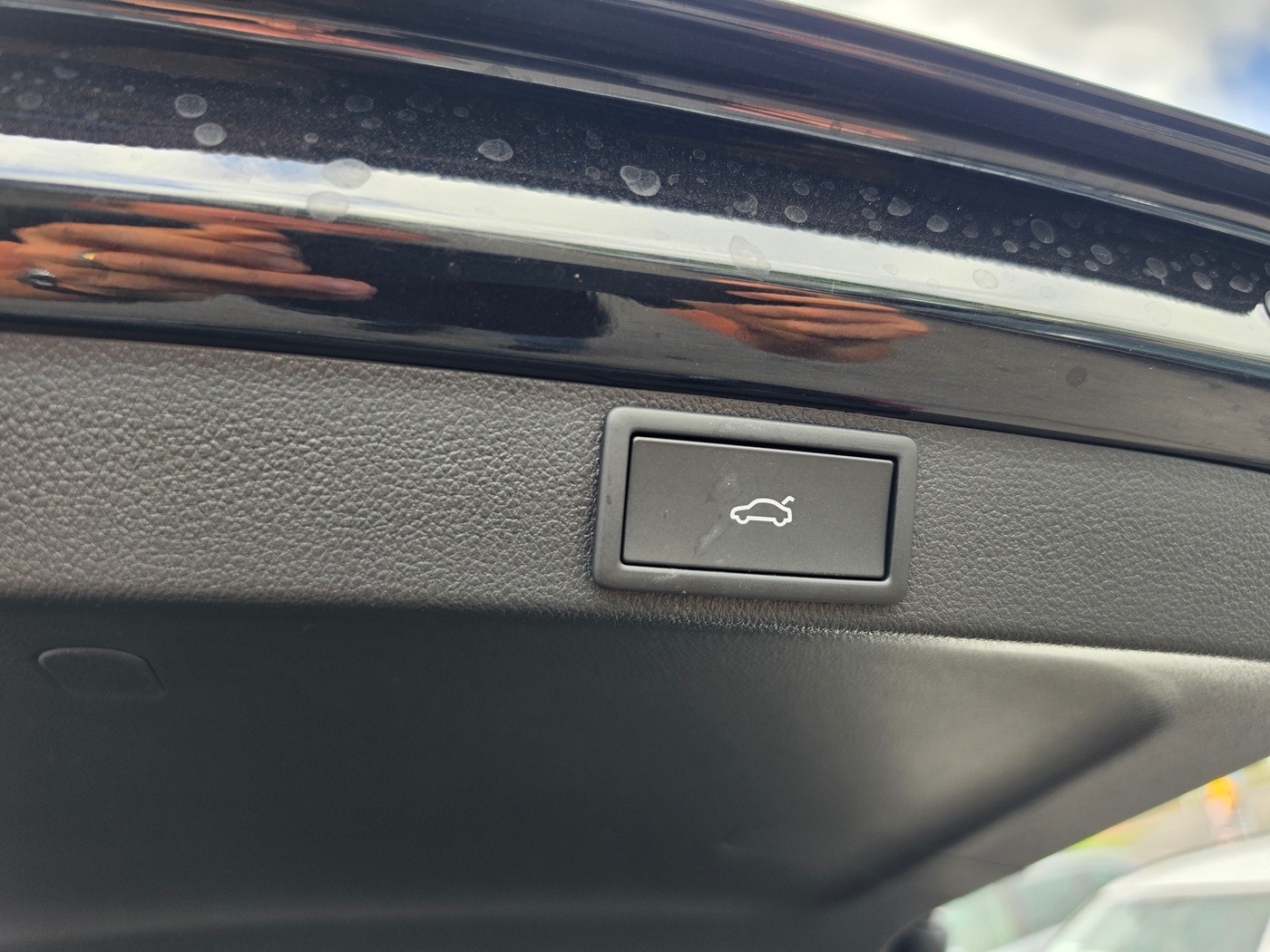 SKODA Octavia Combi 2.0 TSI DSG Dynamic 4x4-image-6