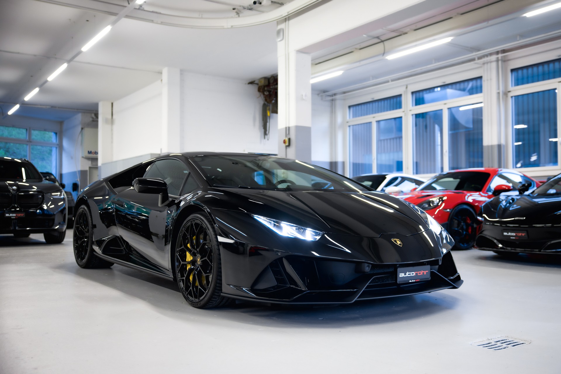 LAMBORGHINI Huracan EVO Coupé DCT-showroom-element-3