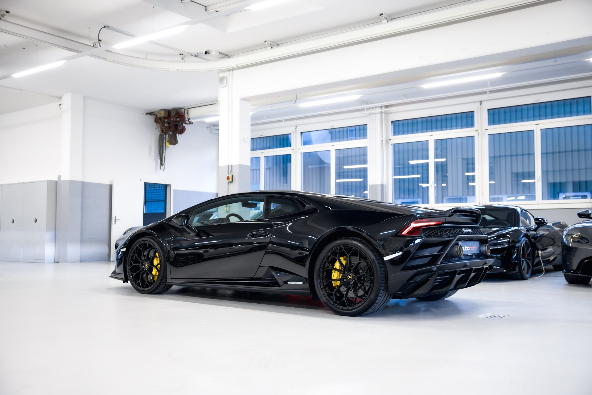 LAMBORGHINI Huracan EVO Coupé DCT-image-8