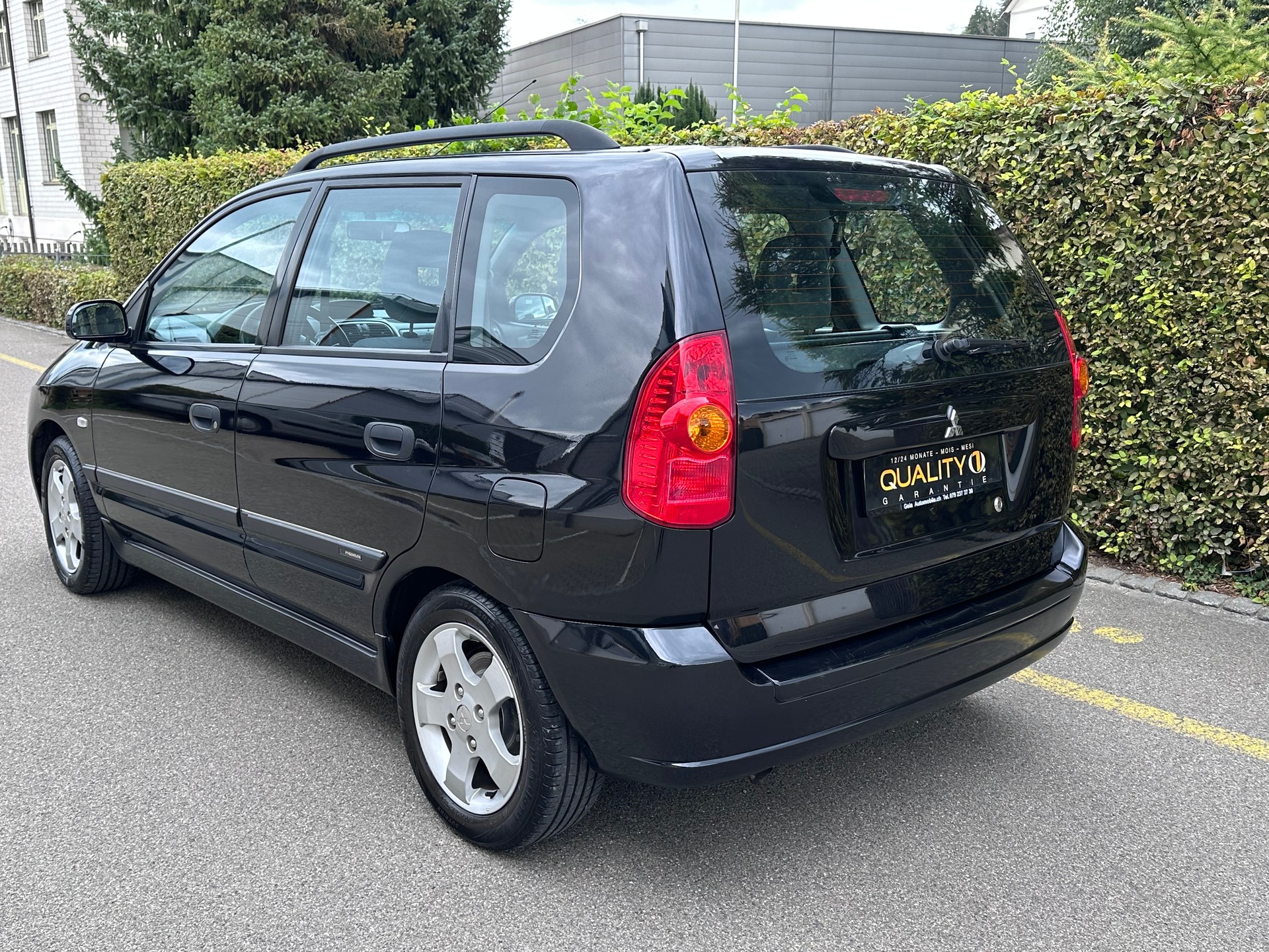 MITSUBISHI Space Star 1.8 16V Premium-image-2