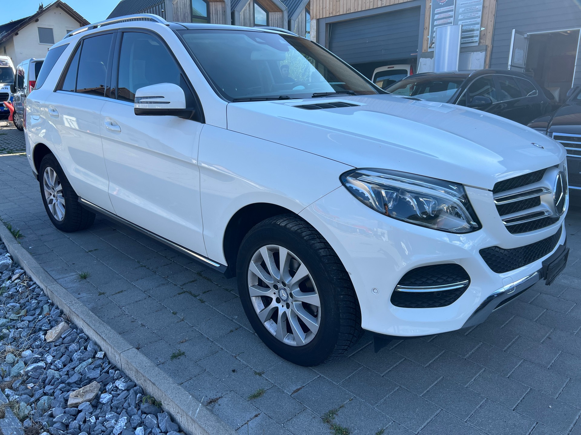 MERCEDES-BENZ GLE 250 d 4Matic 9G-Tronic Frisch ab Mfk &Service