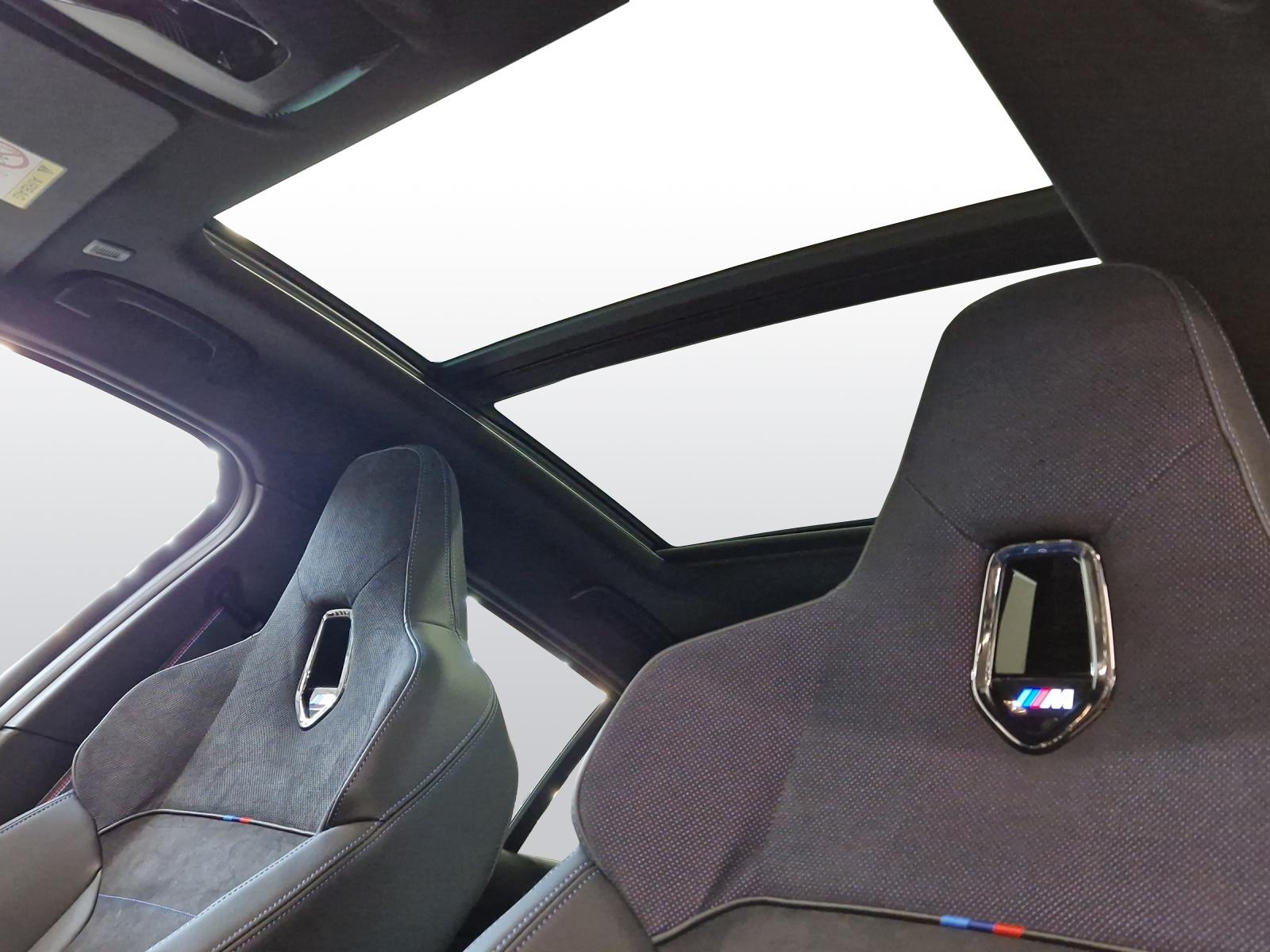 BMW M135i xDrive M Sport Pro-image-16