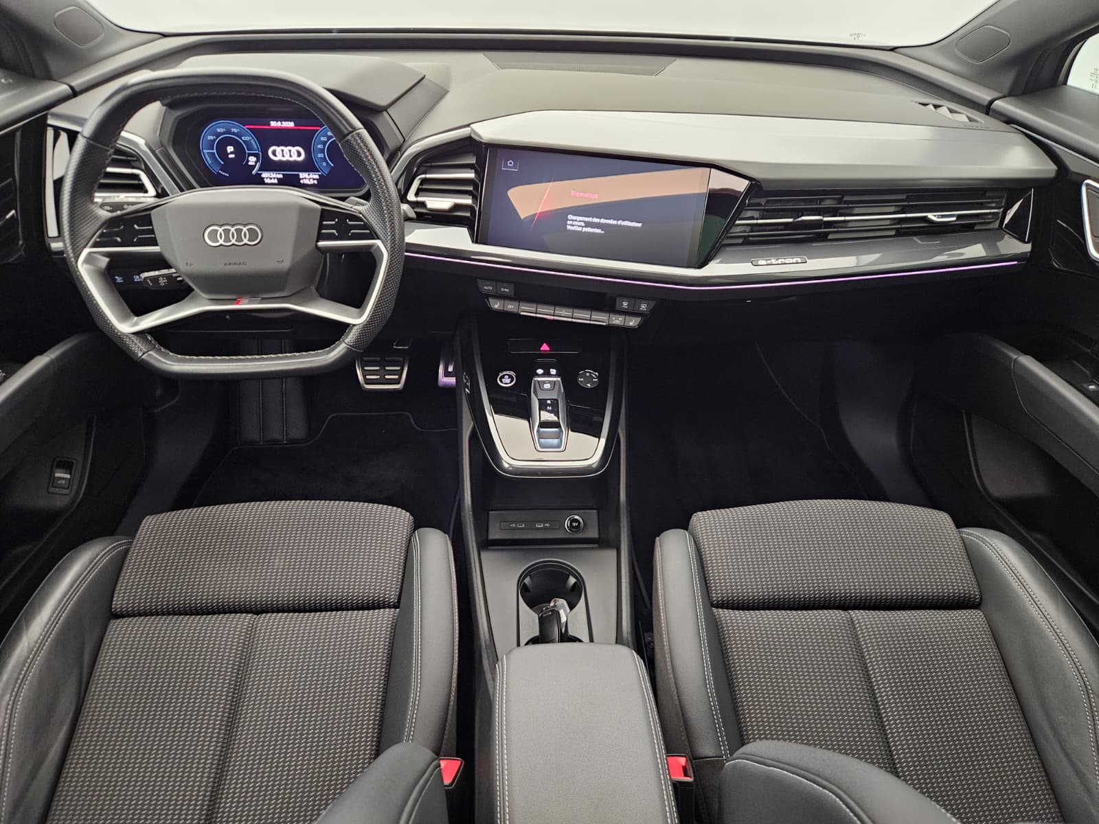 AUDI Q4 e-tron 50 quattro-image-9