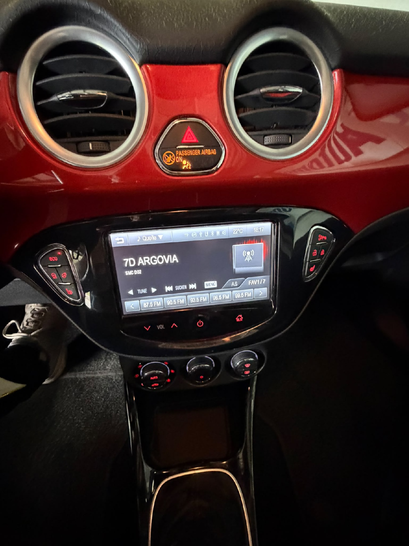 OPEL Adam 1.0i eFLEX Rocks S/S Faltdach-image-13