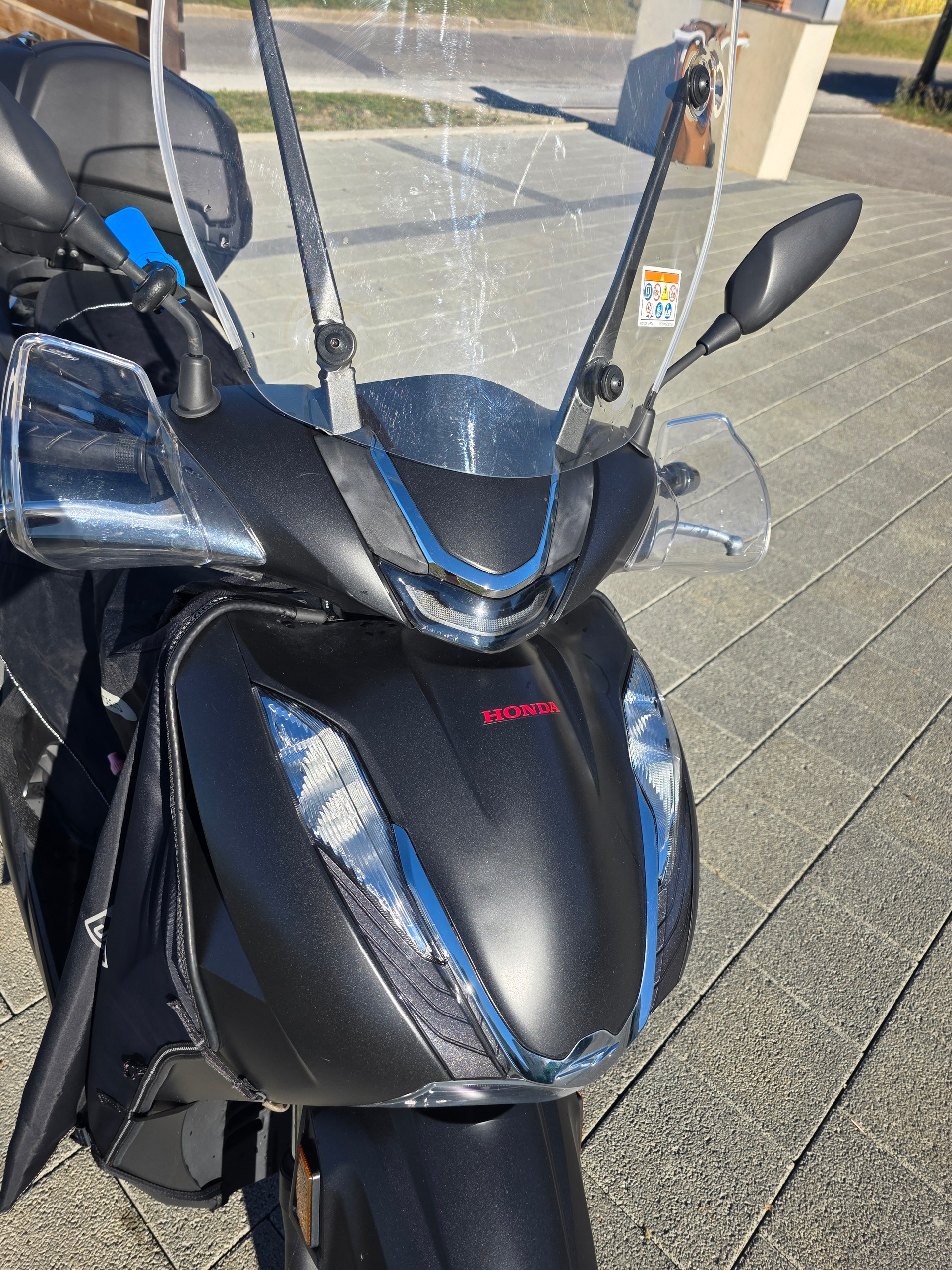 HONDA SH 350 AS Sporty-image-0