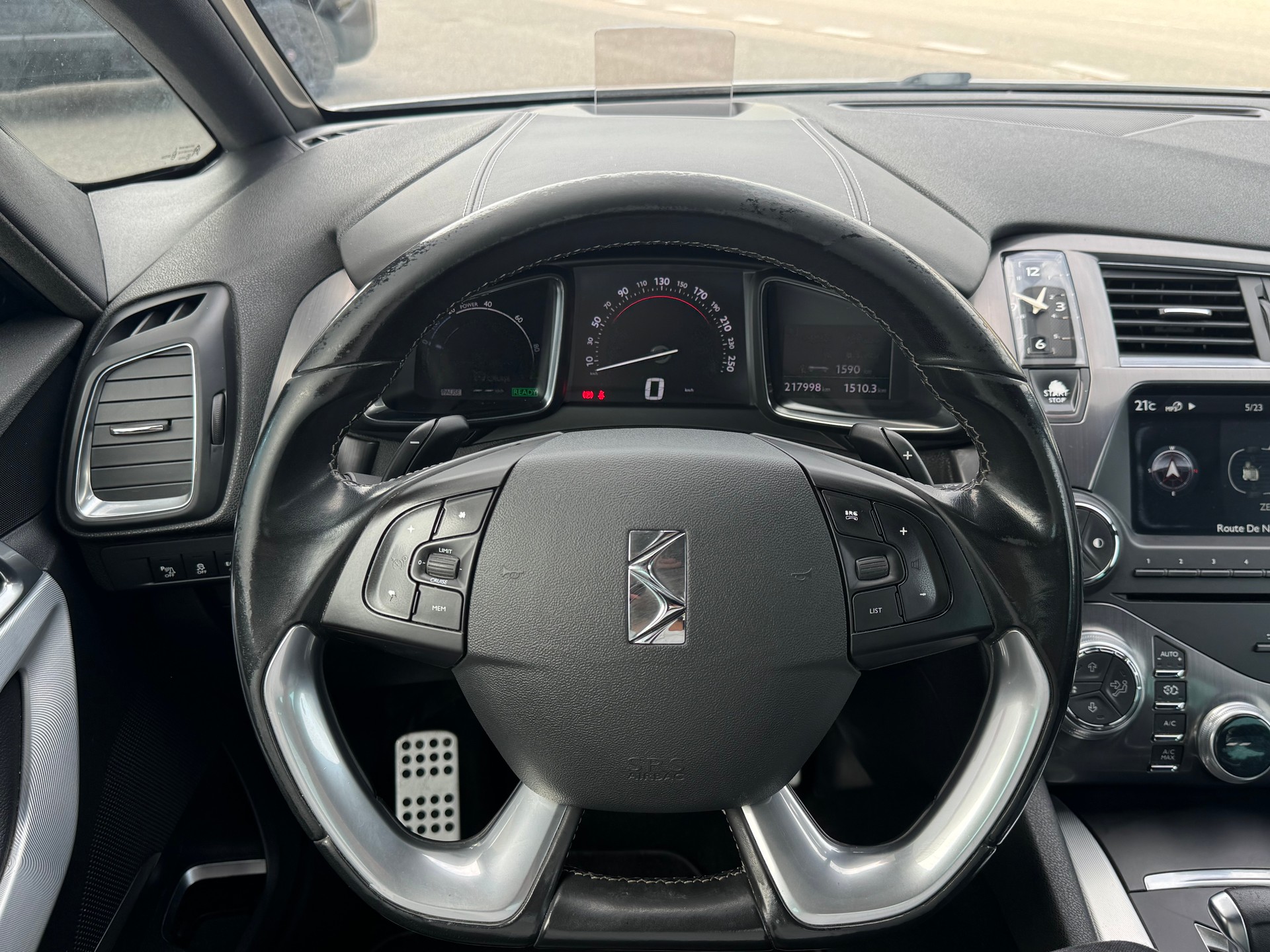 DS AUTOMOBILES DS5 HYbrid4 200 SO Chic EGS6-image-13