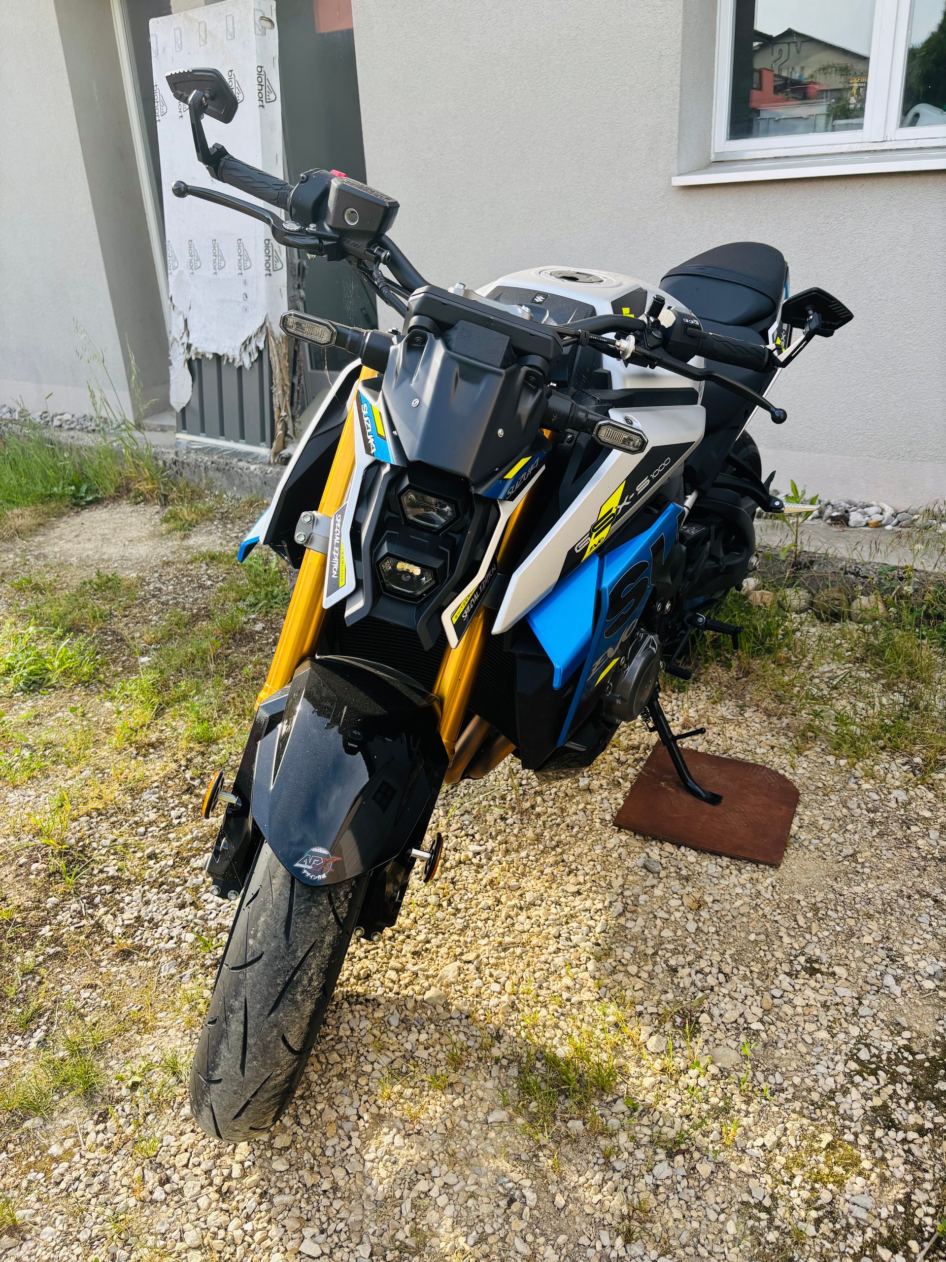 SUZUKI GSX-S 1000 EVO-image-3