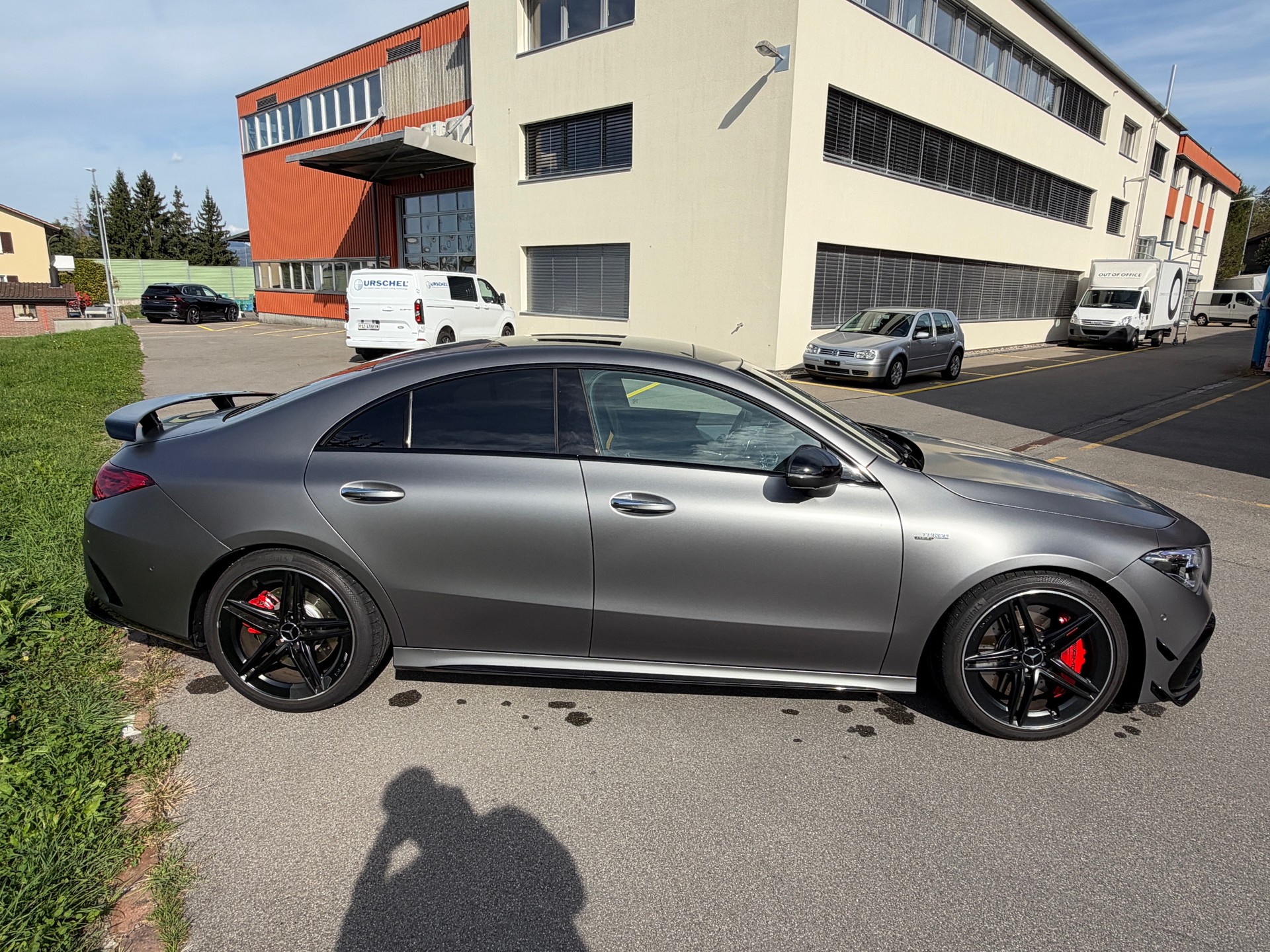 MERCEDES-BENZ CLA 45 S AMG 4Matic+ 8G-DCT-showroom-element-3
