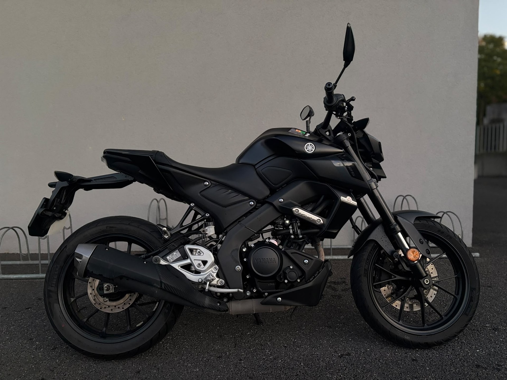 YAMAHA MT-125 ABS-image-1