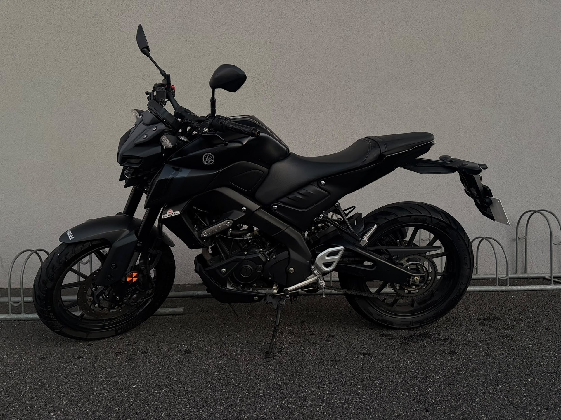 YAMAHA MT-125 ABS-image-3