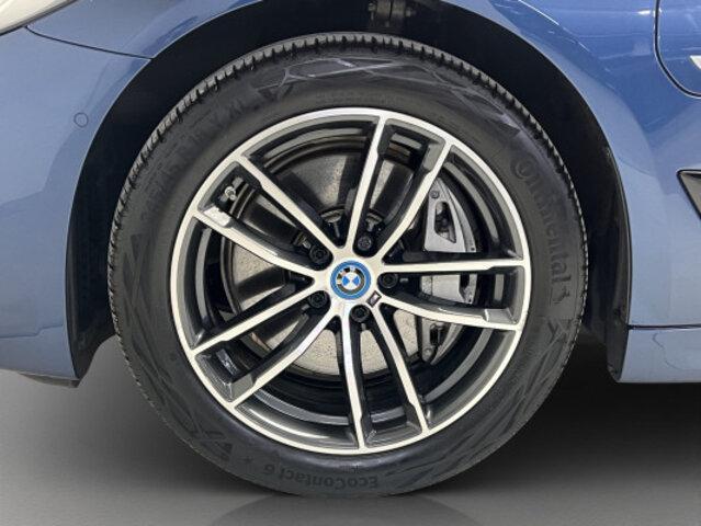 BMW 545e xDrive SAG-image-7
