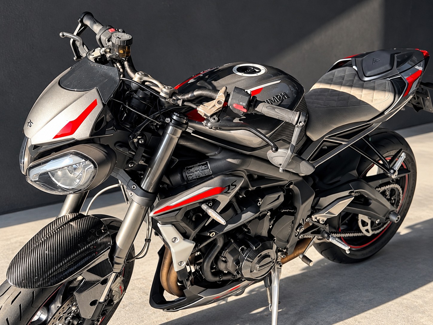 TRIUMPH Street Triple RS 765 ABS-image-1