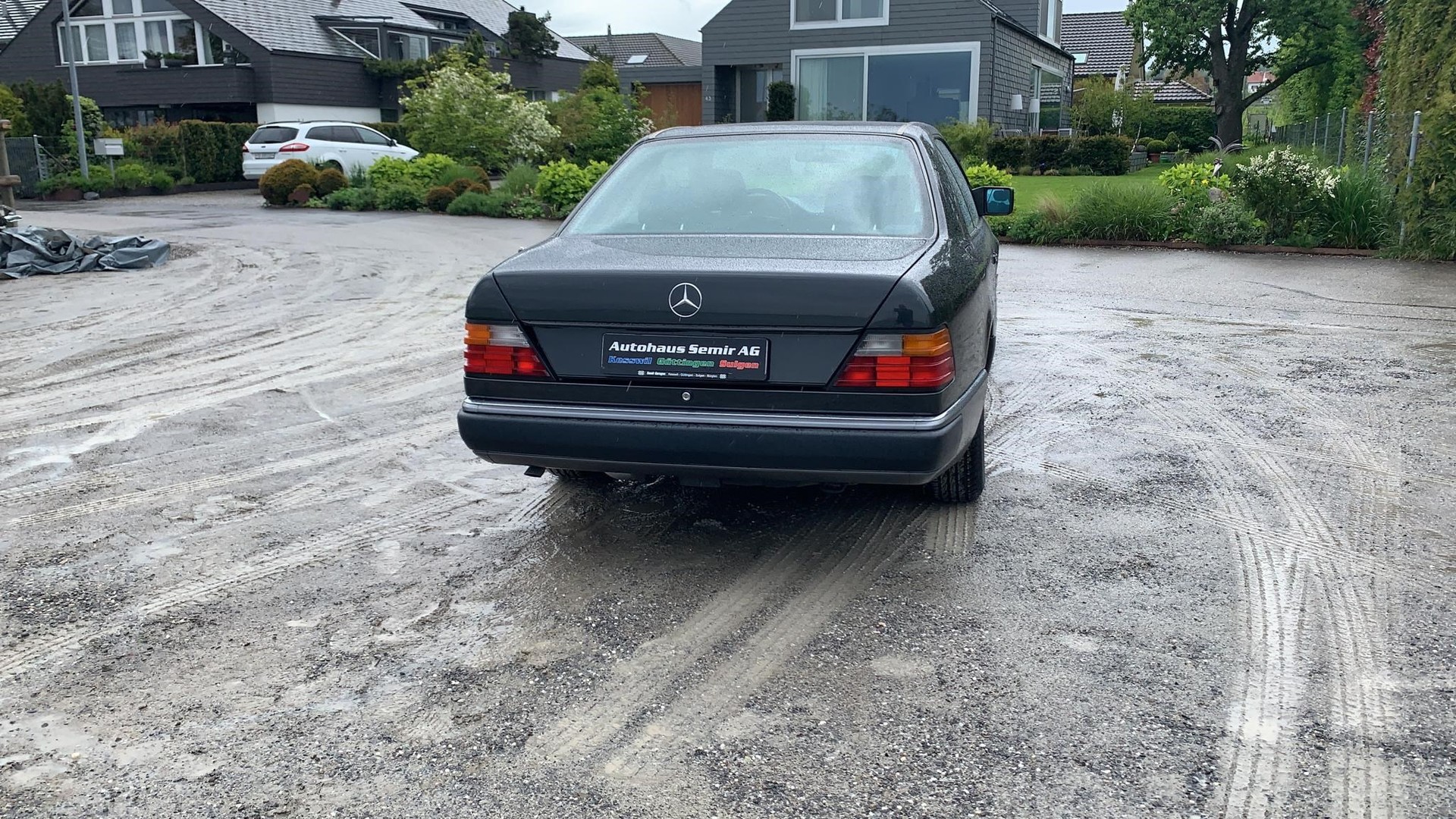 MERCEDES-BENZ 230 CE-image-7