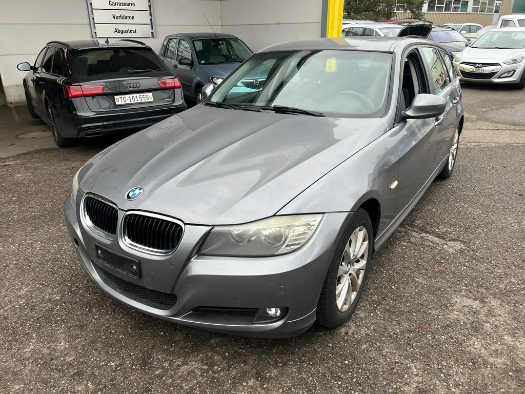 BMW 318d Touring Steptronic