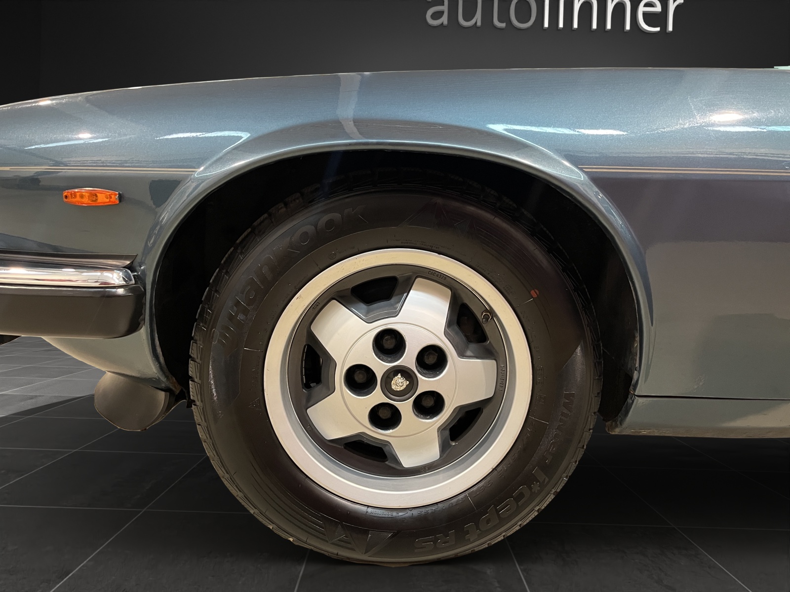 JAGUAR XJS 5.3 V12-image-13