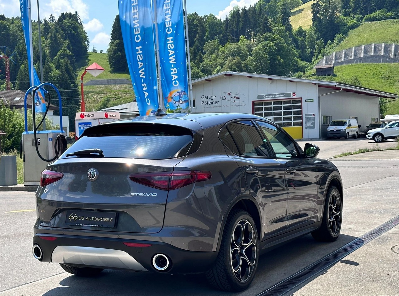 ALFA ROMEO Stelvio 2.2 JTDM Automatic Q4 *CH-Fahrzeug**Top Zustand**Top Ausstattung**Garantie*-image-5